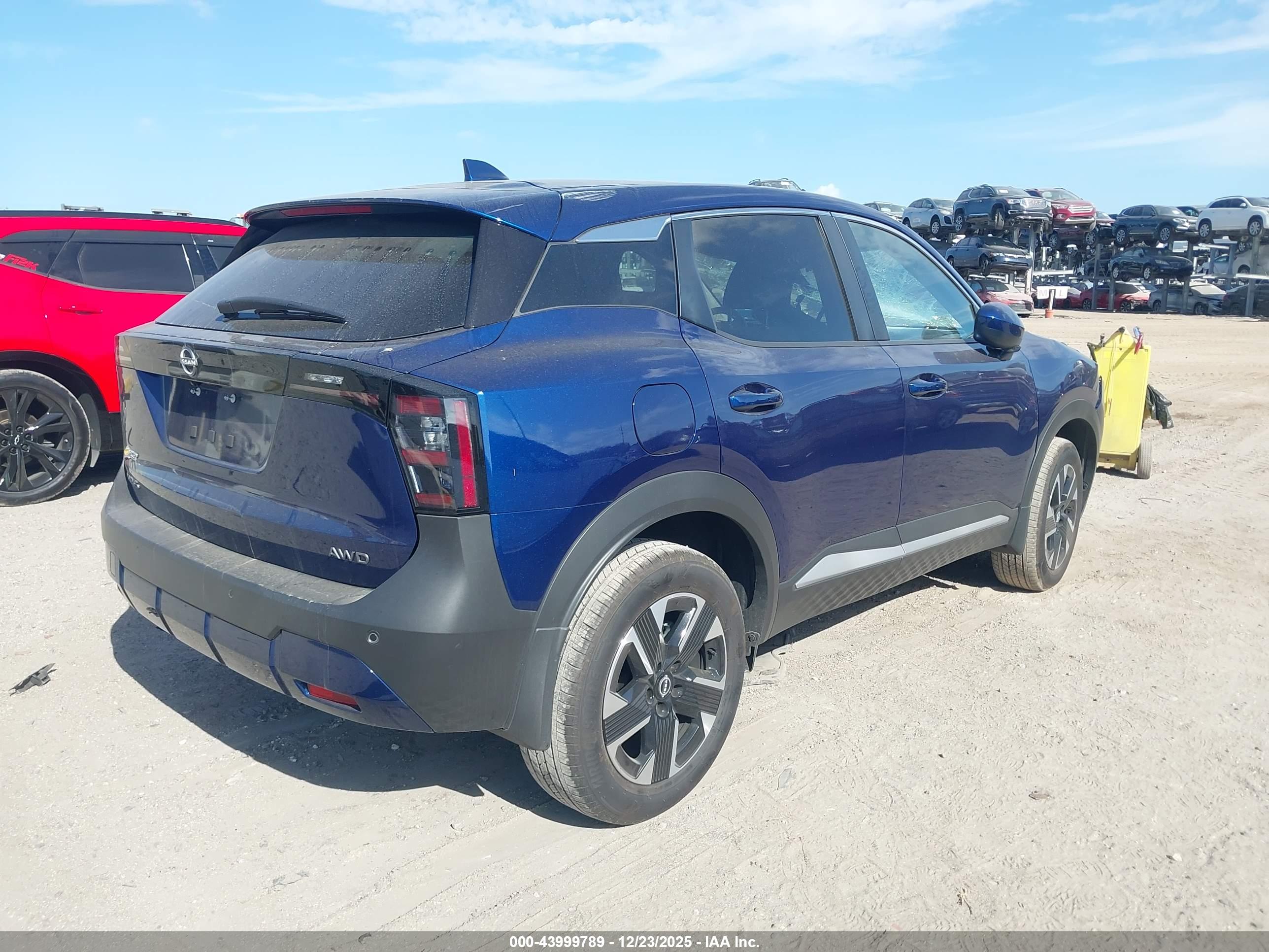 NISSAN KICKS image 4