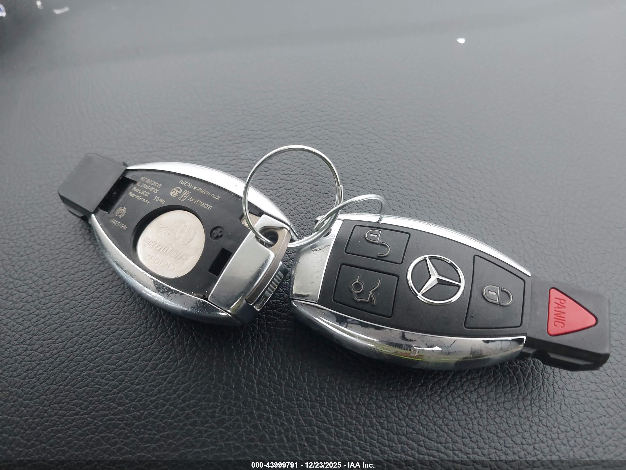 MERCEDES-BENZ GLC image 11