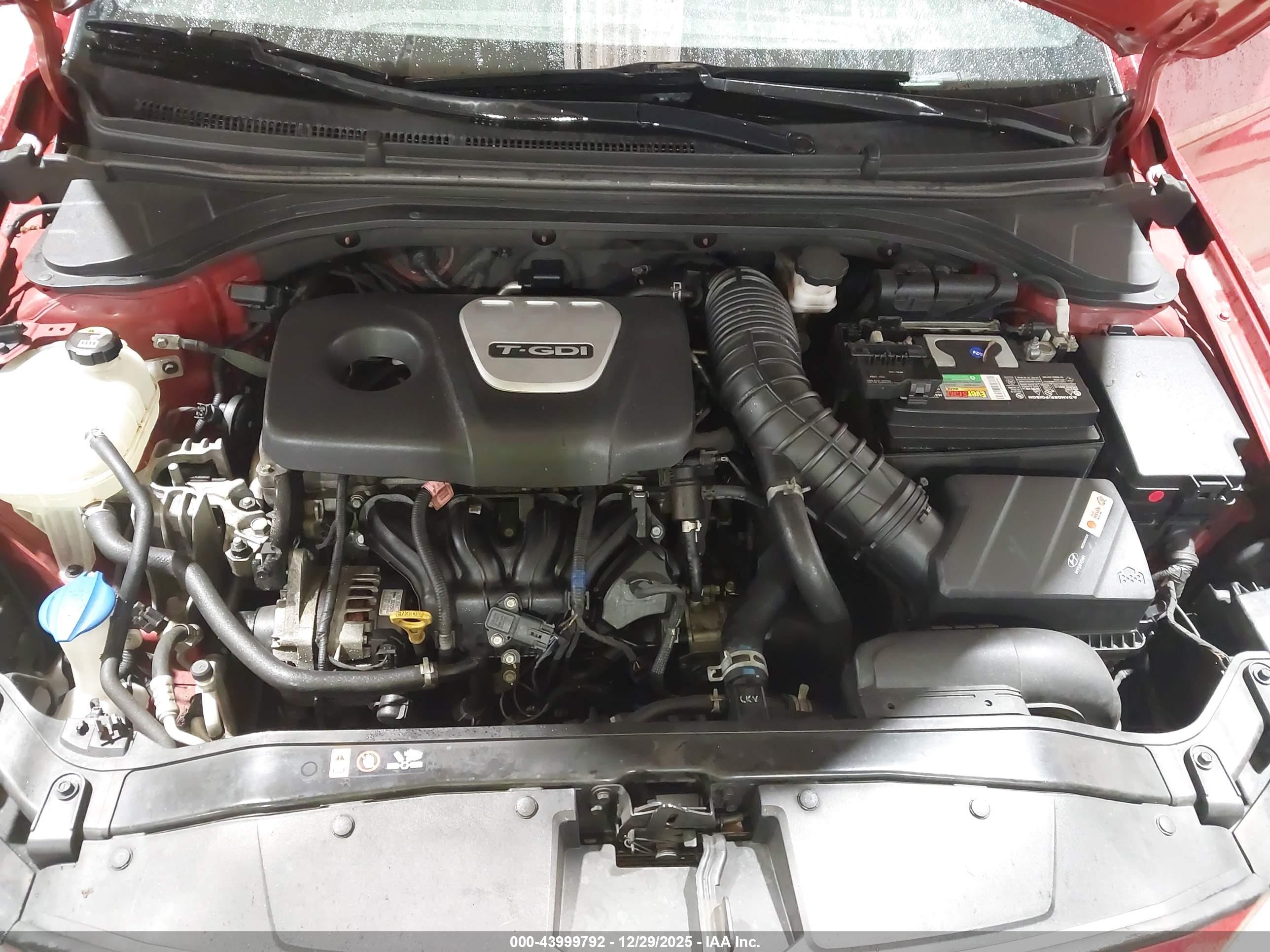 HYUNDAI ELANTRA image 10