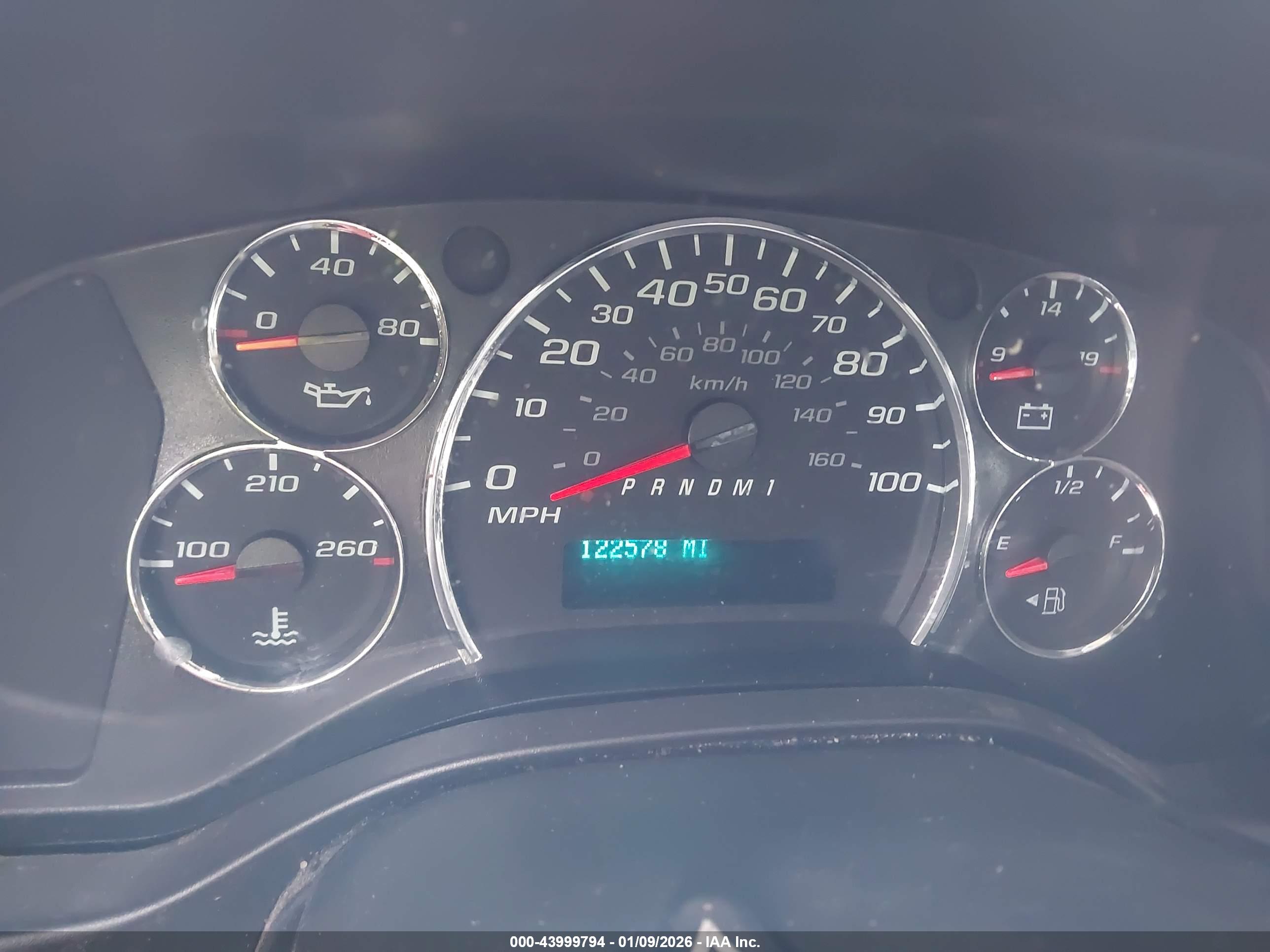 CHEVROLET EXPRESS image 7
