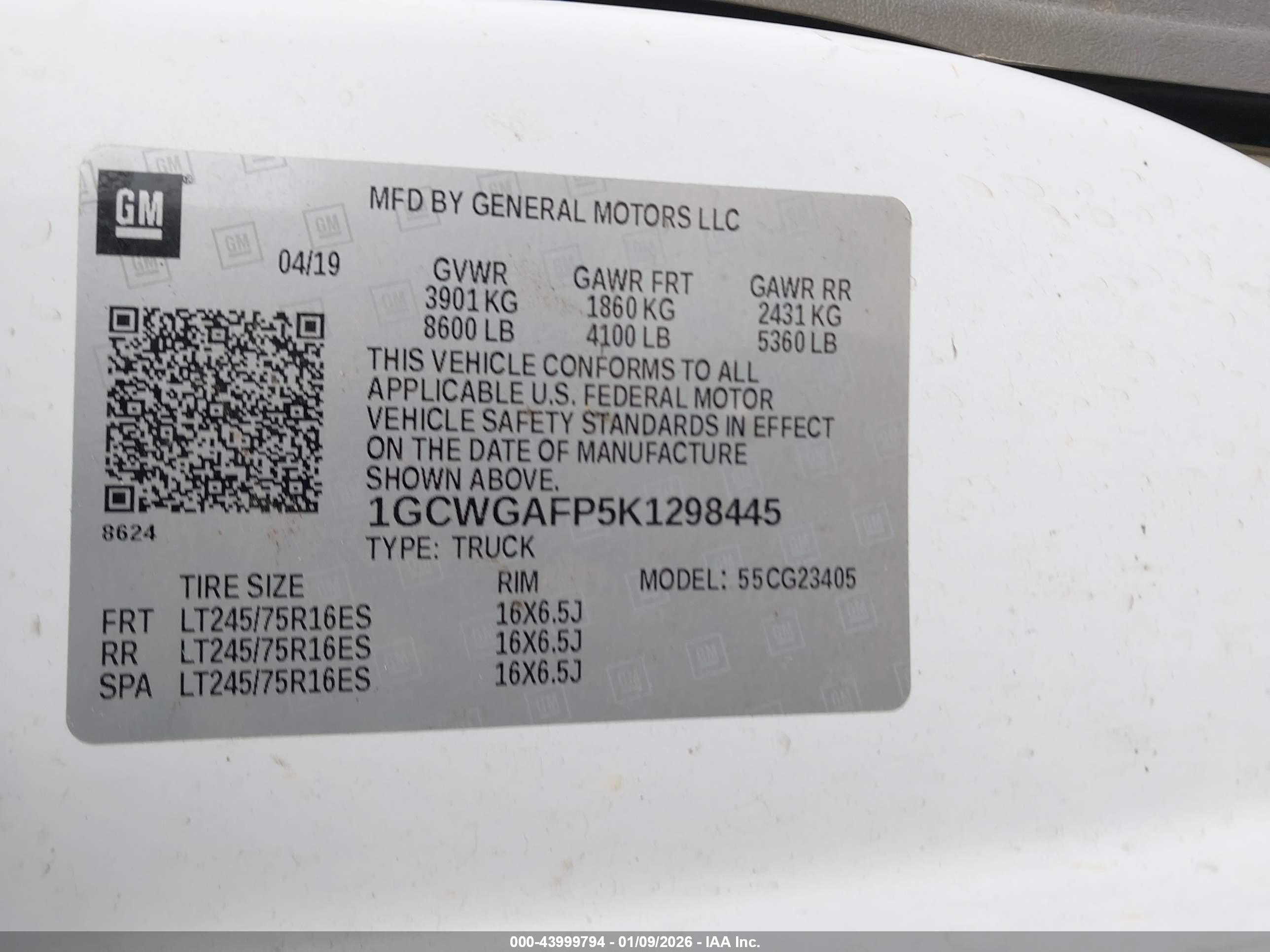 CHEVROLET EXPRESS image 9