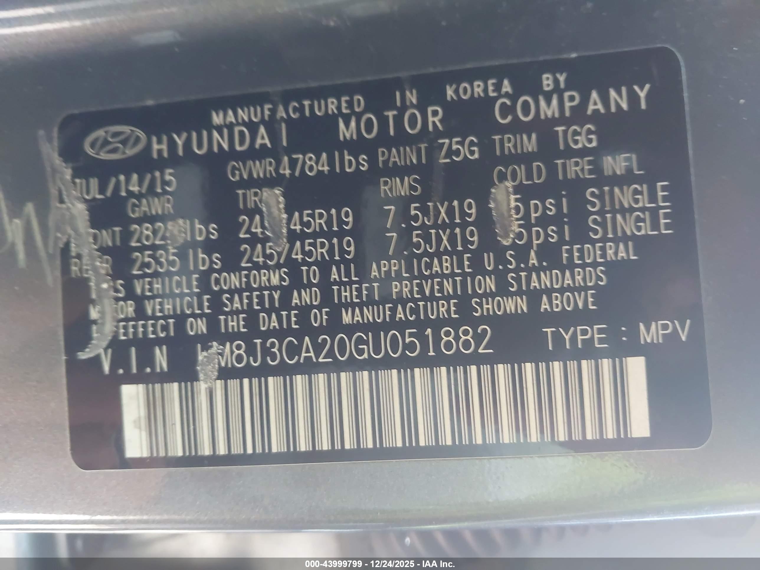 HYUNDAI TUCSON image 9