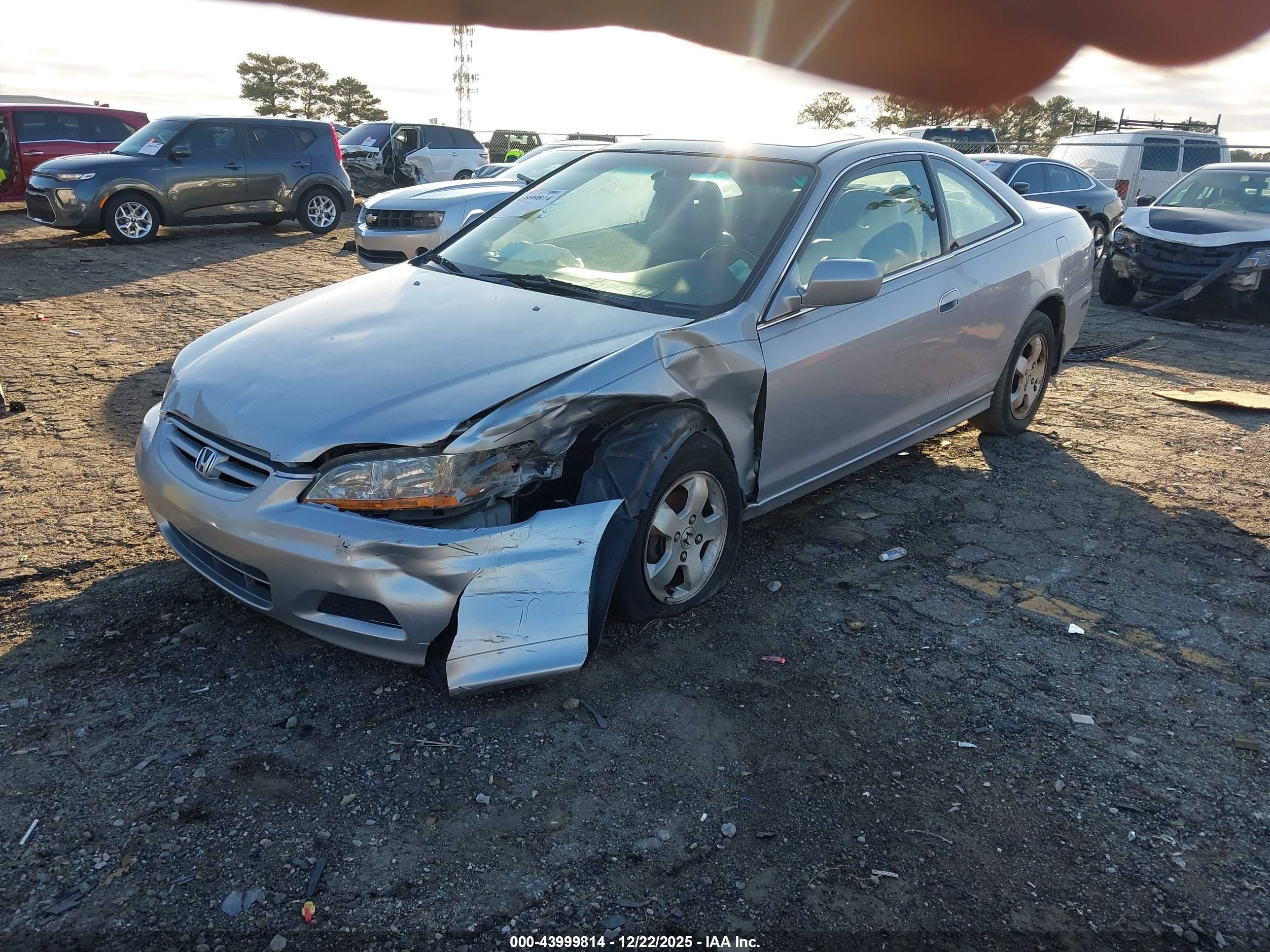 HONDA ACCORD image 2