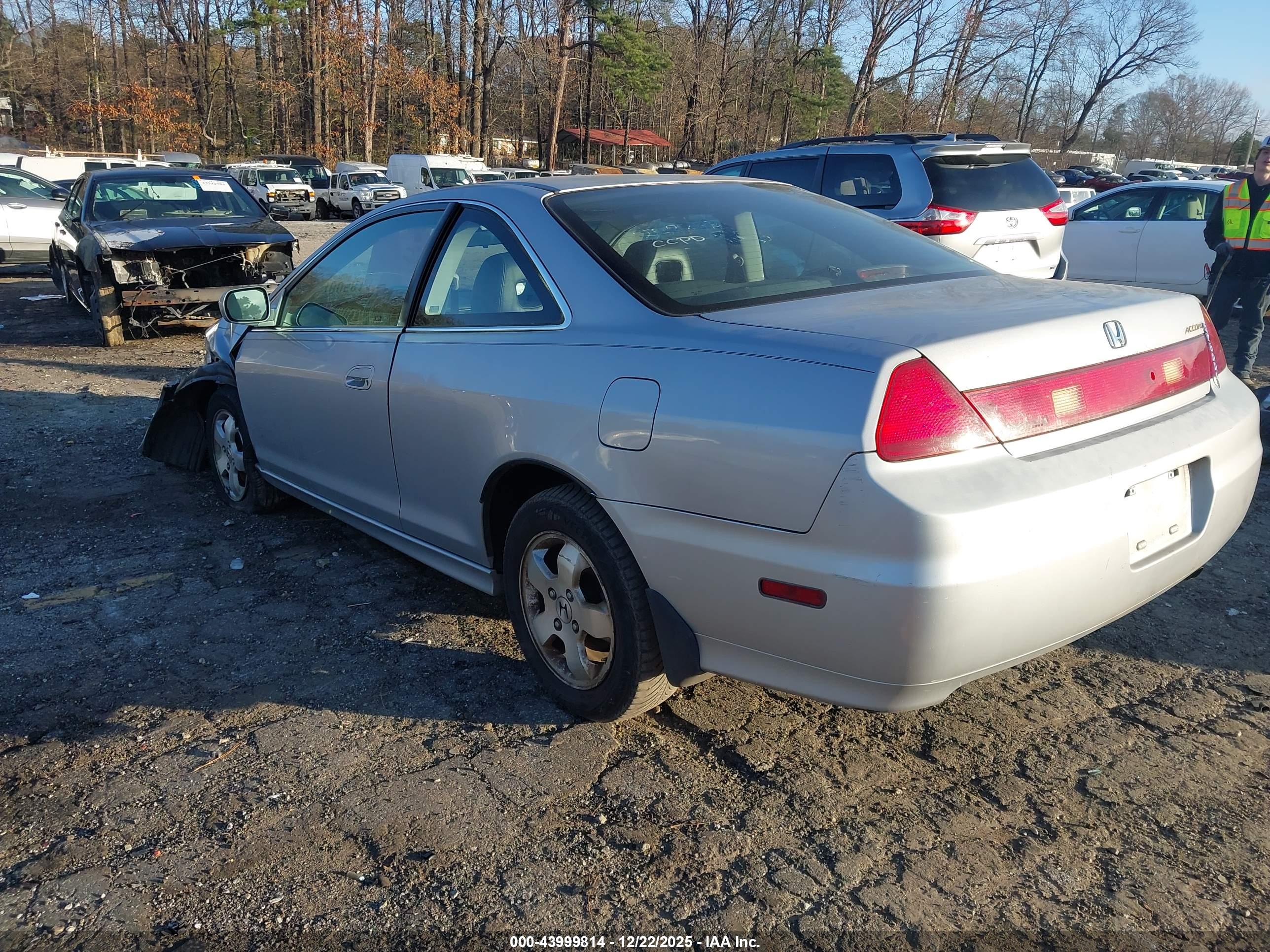HONDA ACCORD image 3