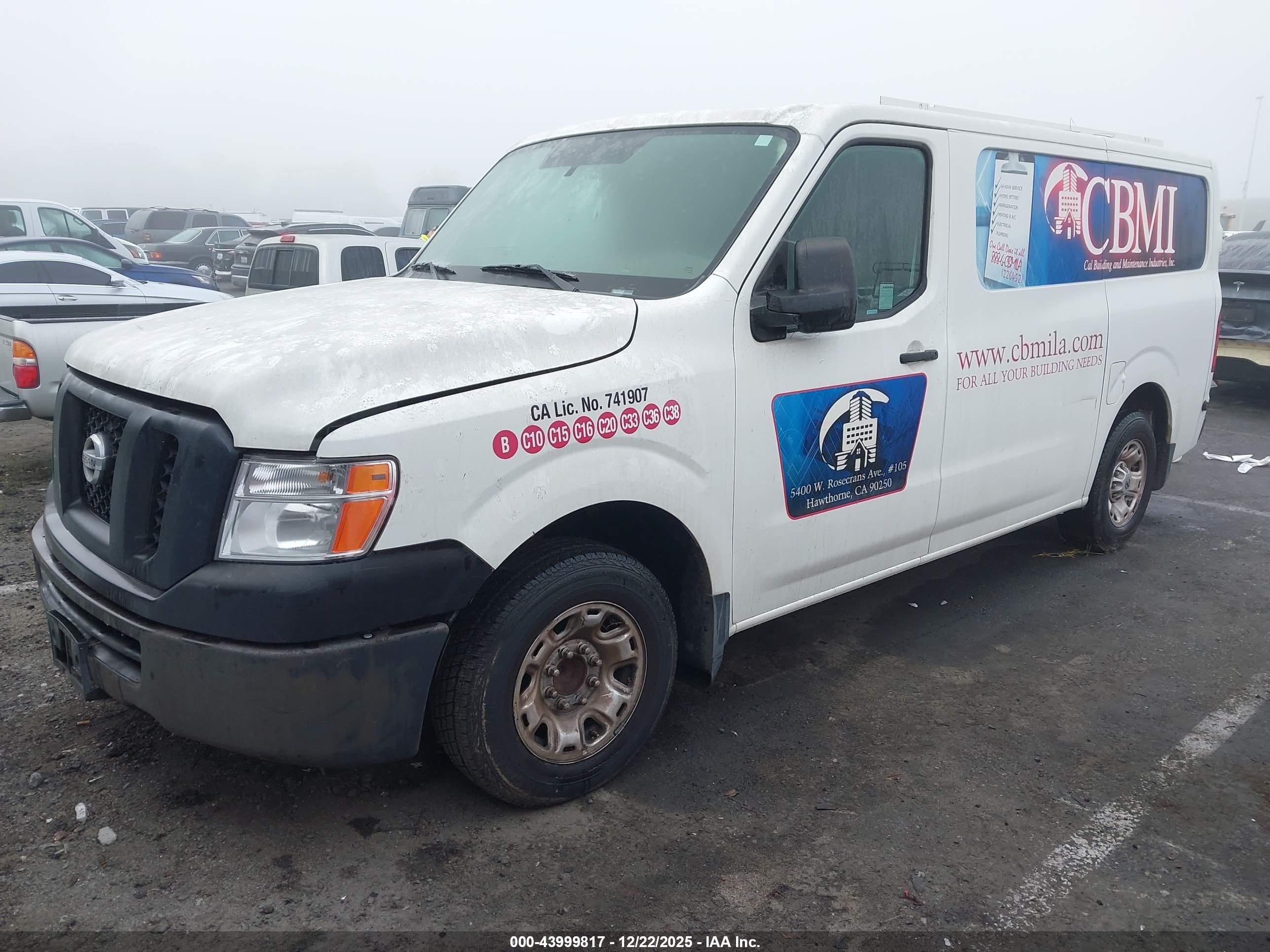 NISSAN NV image 2