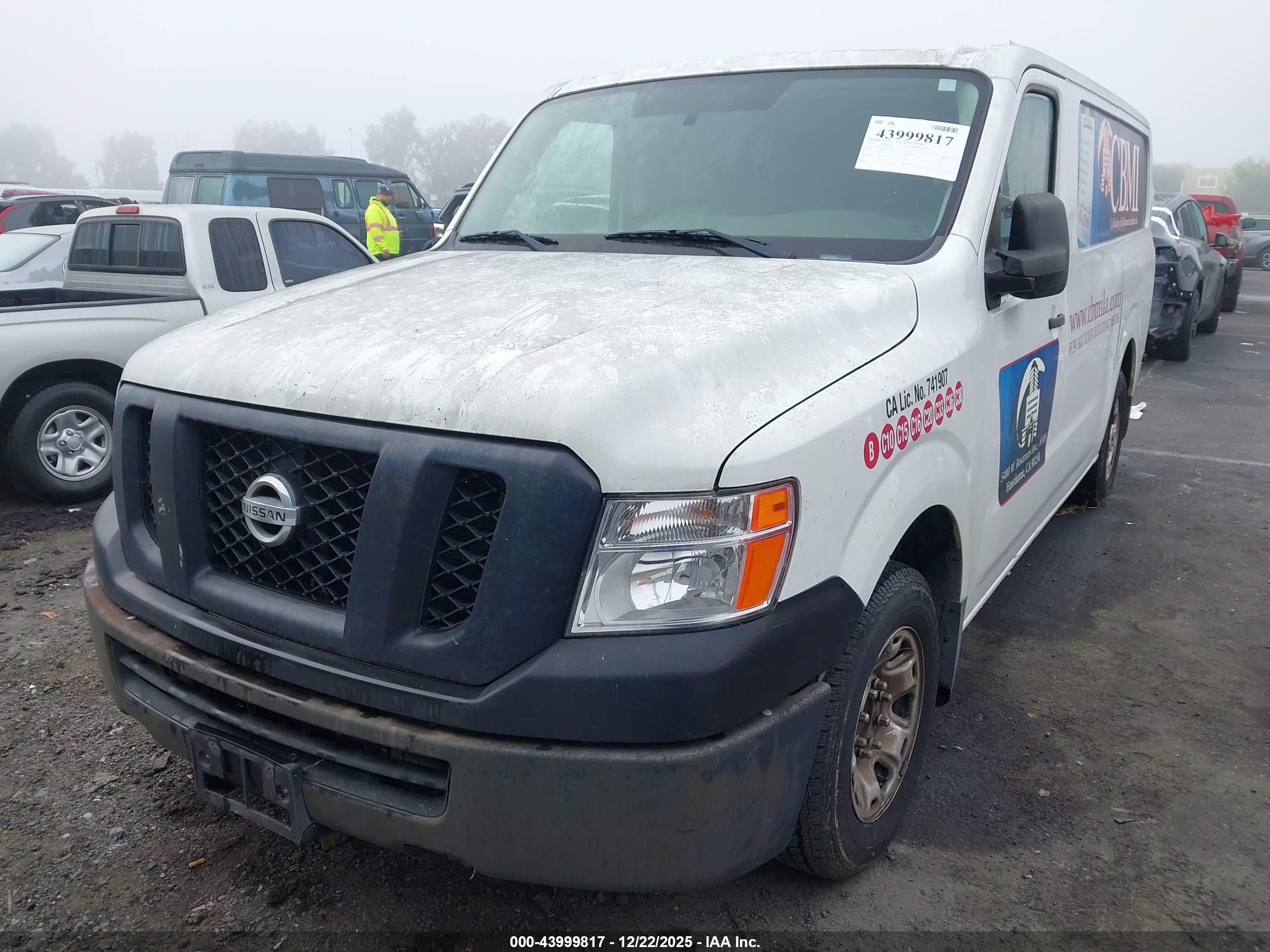 NISSAN NV image 6