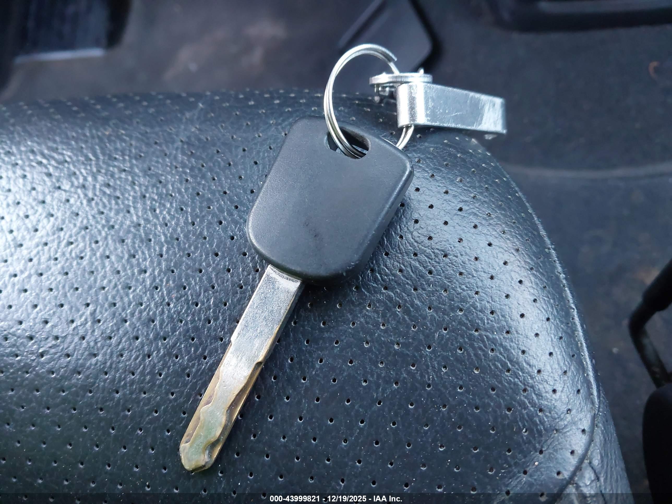 HONDA CR-V image 11