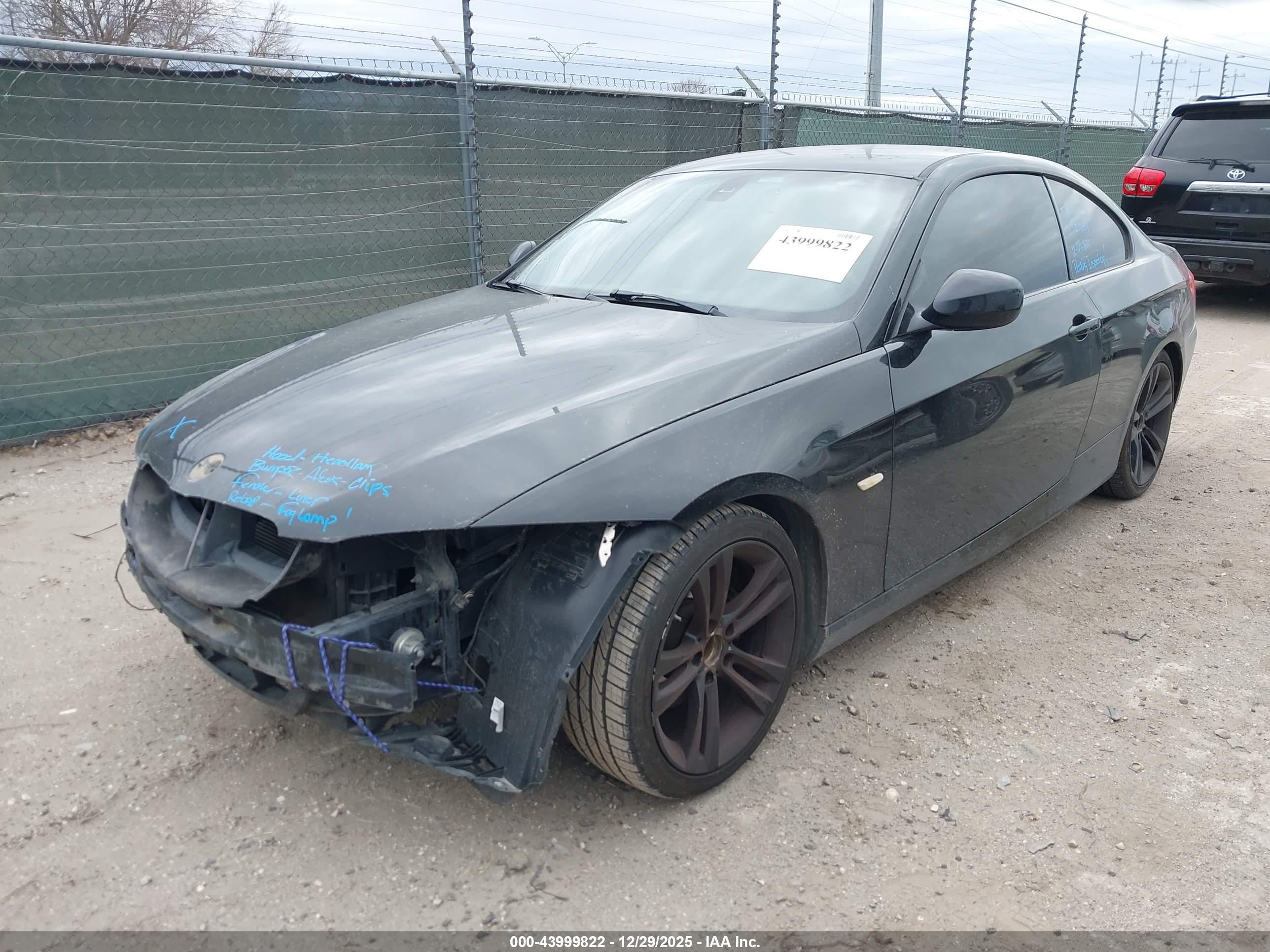 BMW 328I image 2