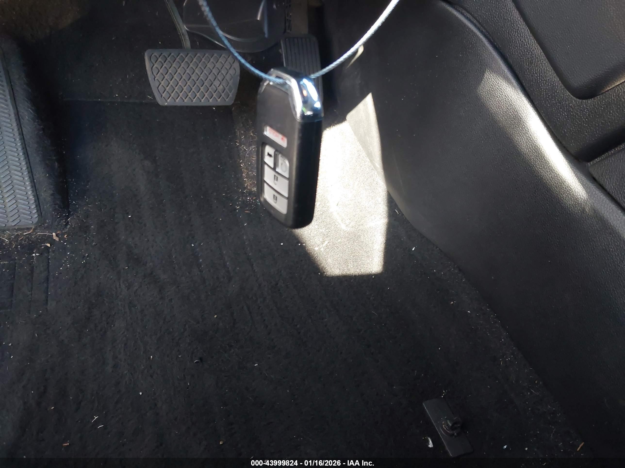 HONDA CR-V image 11