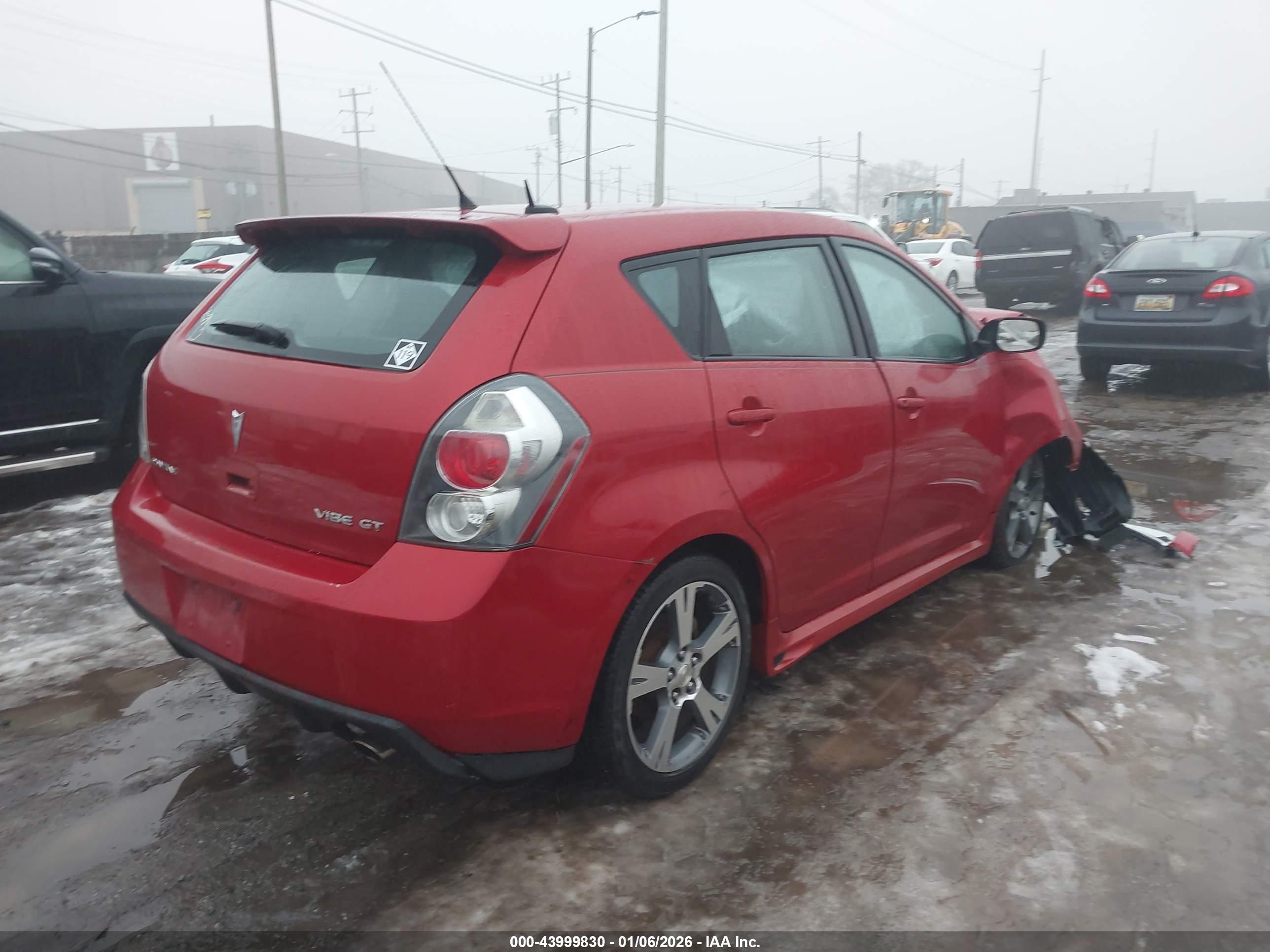 PONTIAC VIBE image 4