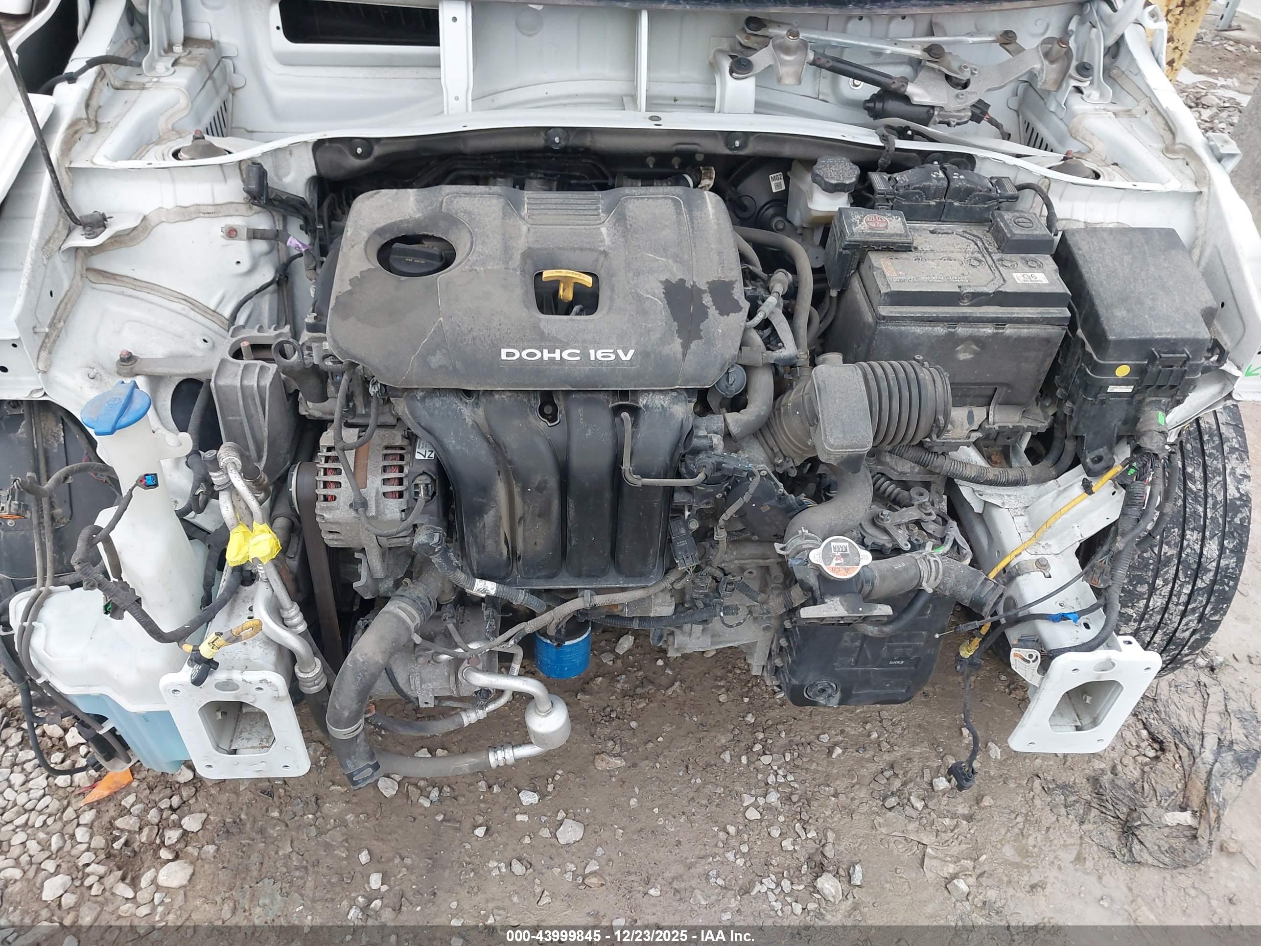 HYUNDAI KONA image 10