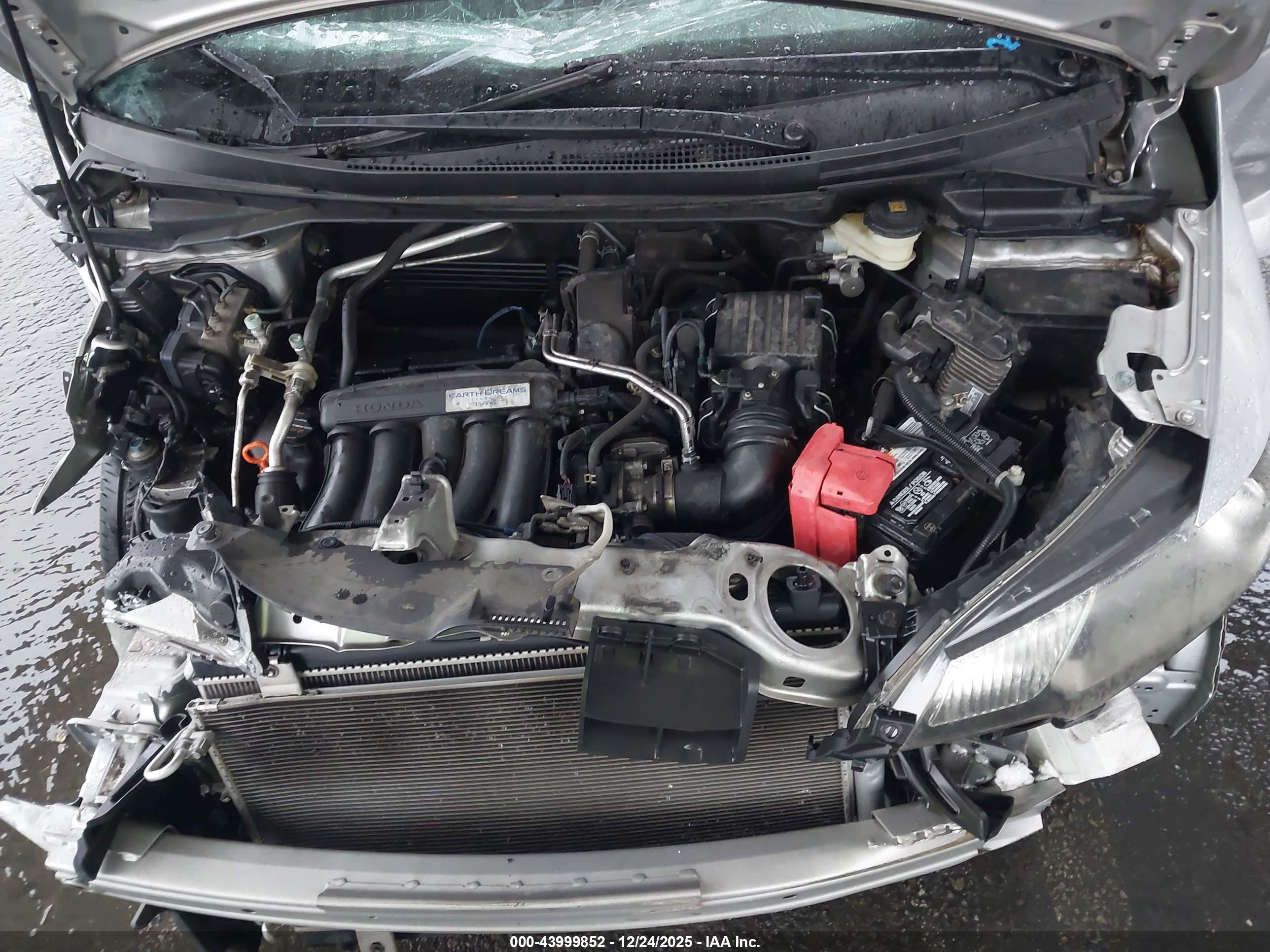 HONDA FIT image 10