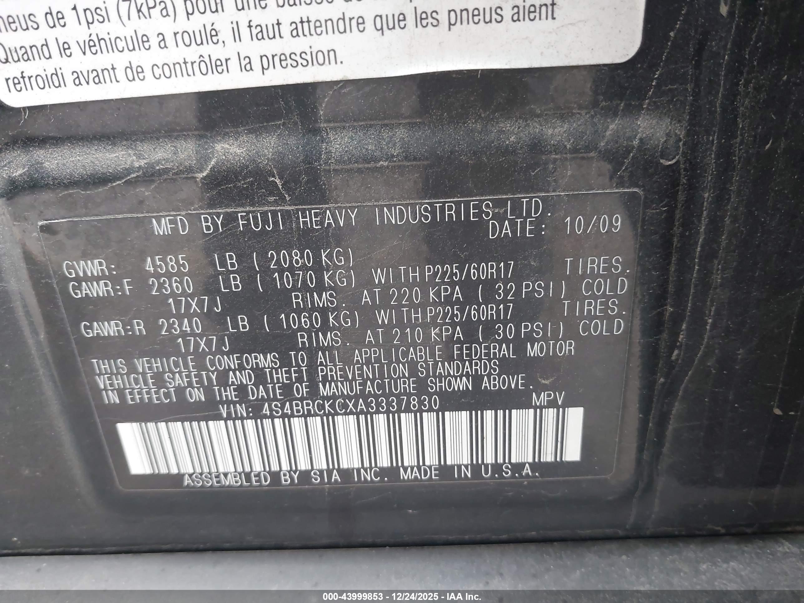 SUBARU OUTBACK image 9