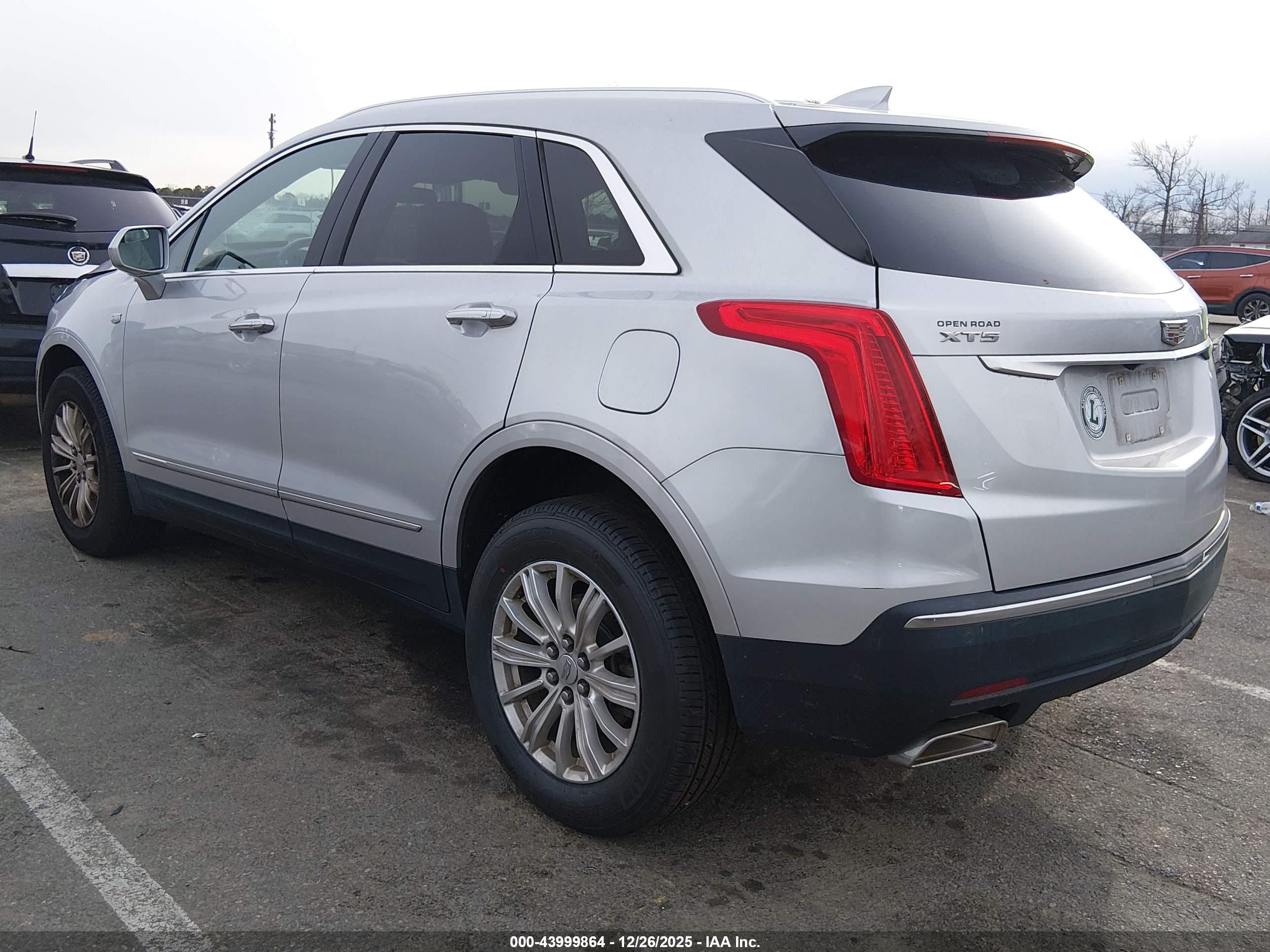 CADILLAC XT5 image 3
