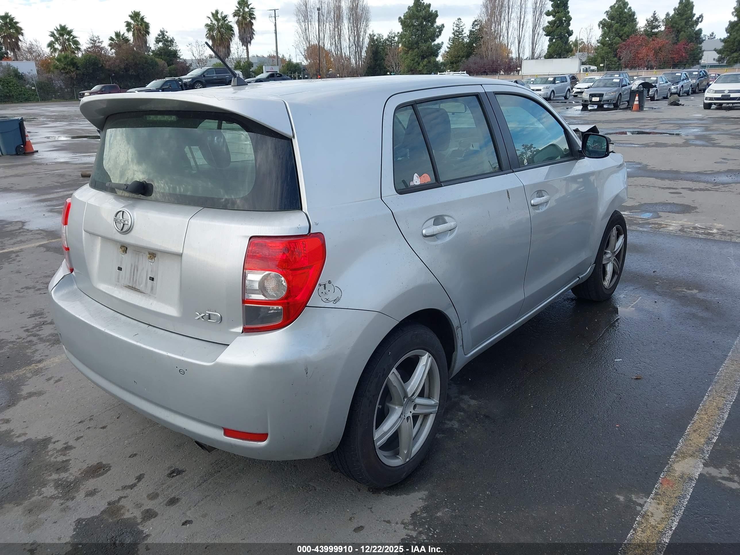 SCION XD image 4