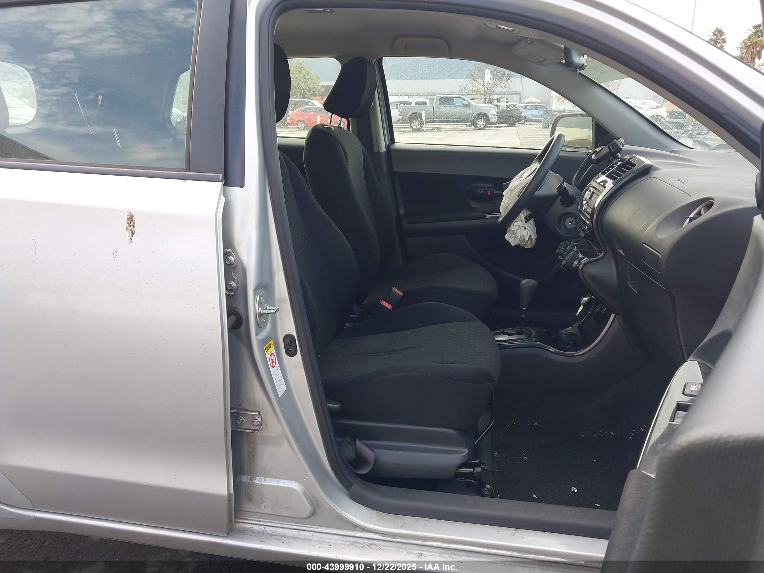 SCION XD image 5