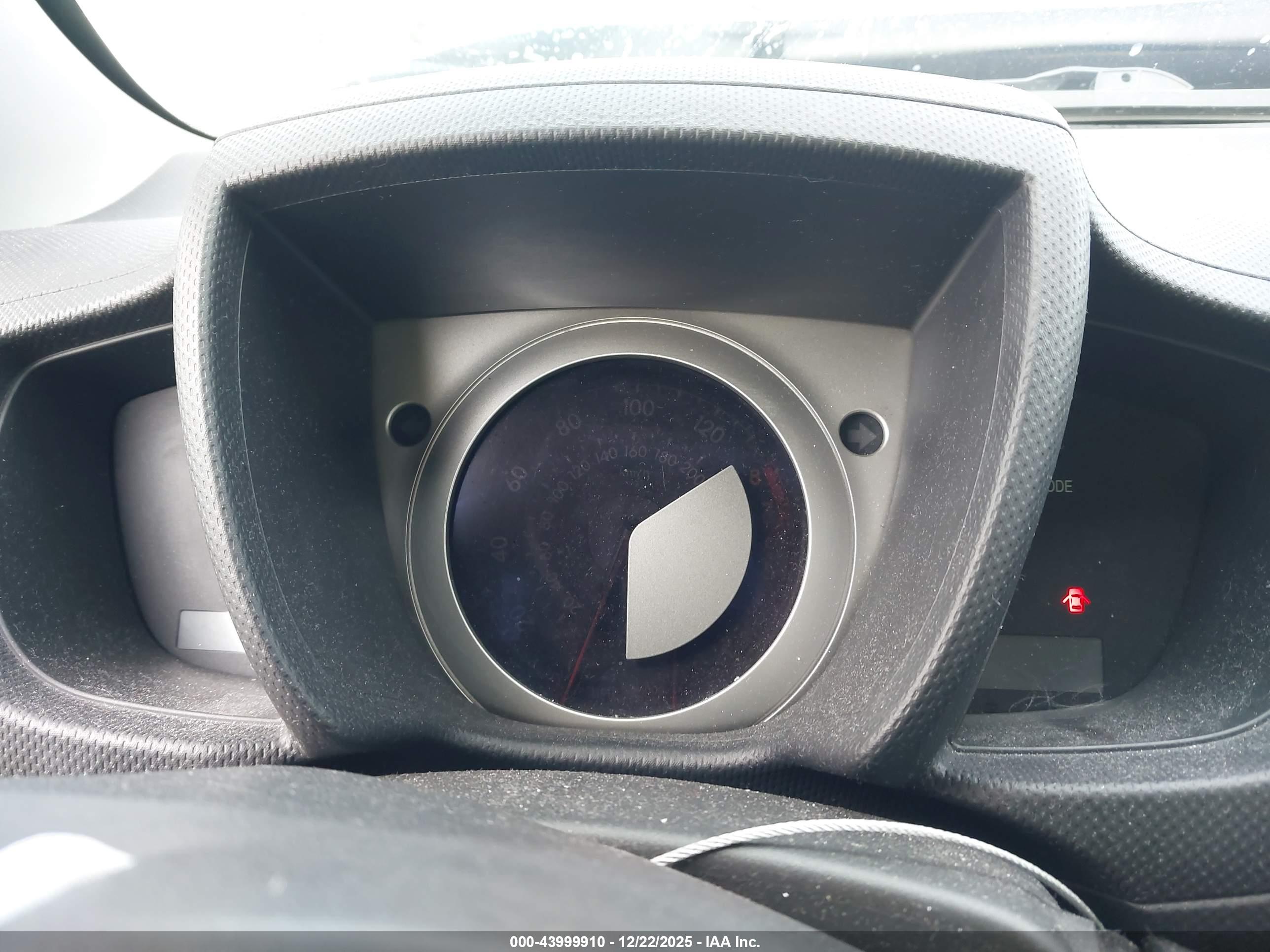 SCION XD image 7