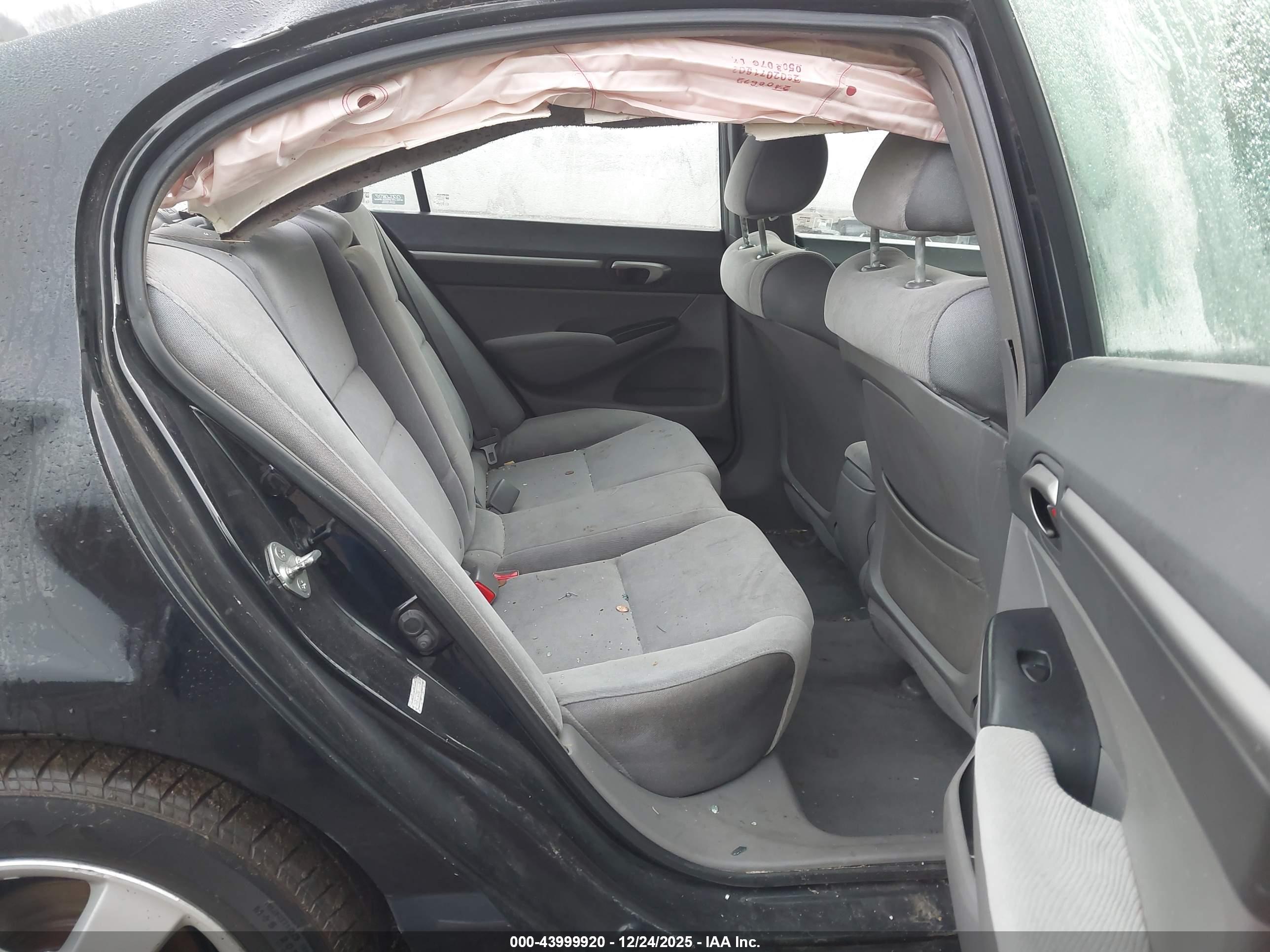 HONDA CIVIC image 8