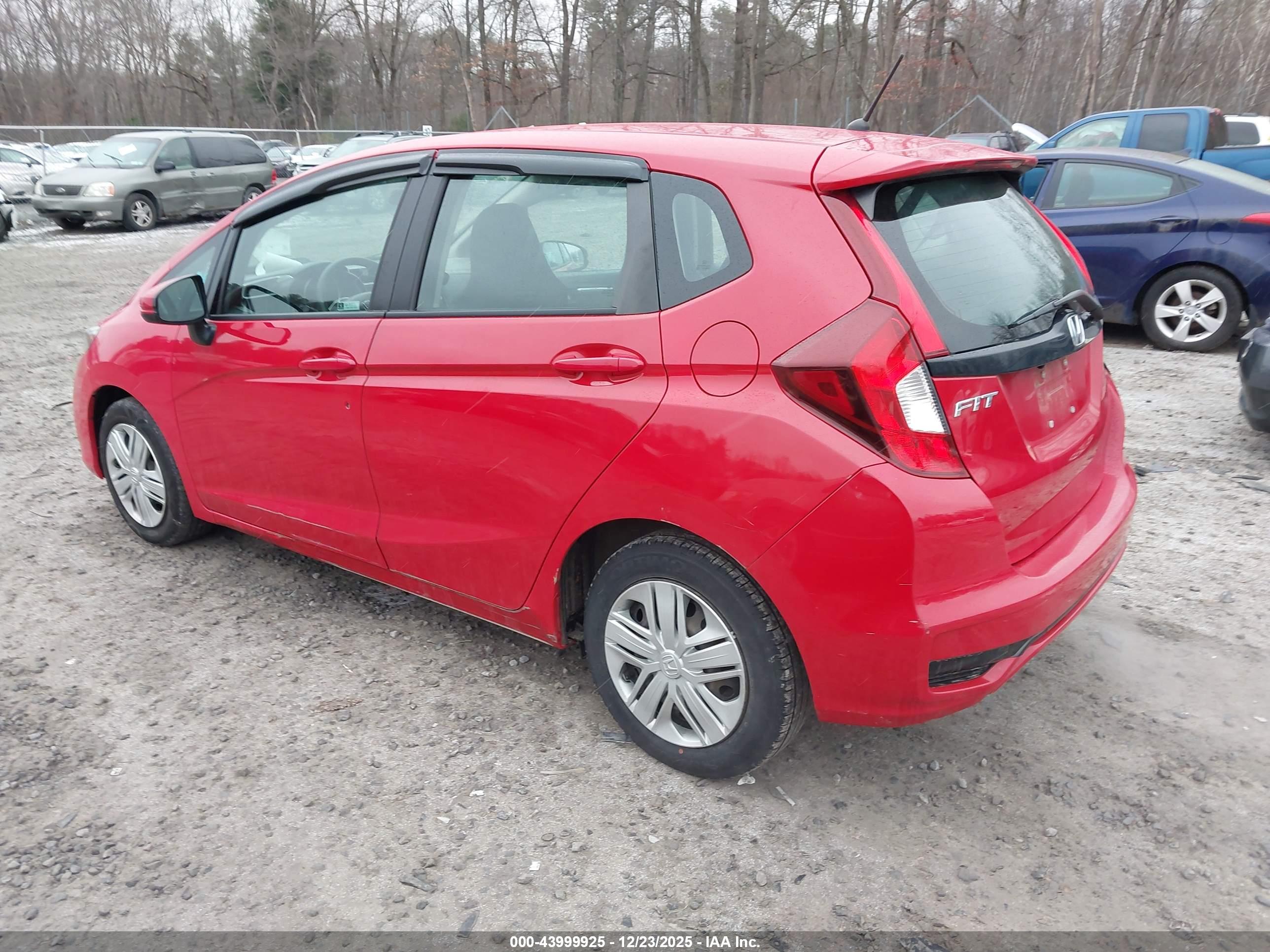 HONDA FIT image 3