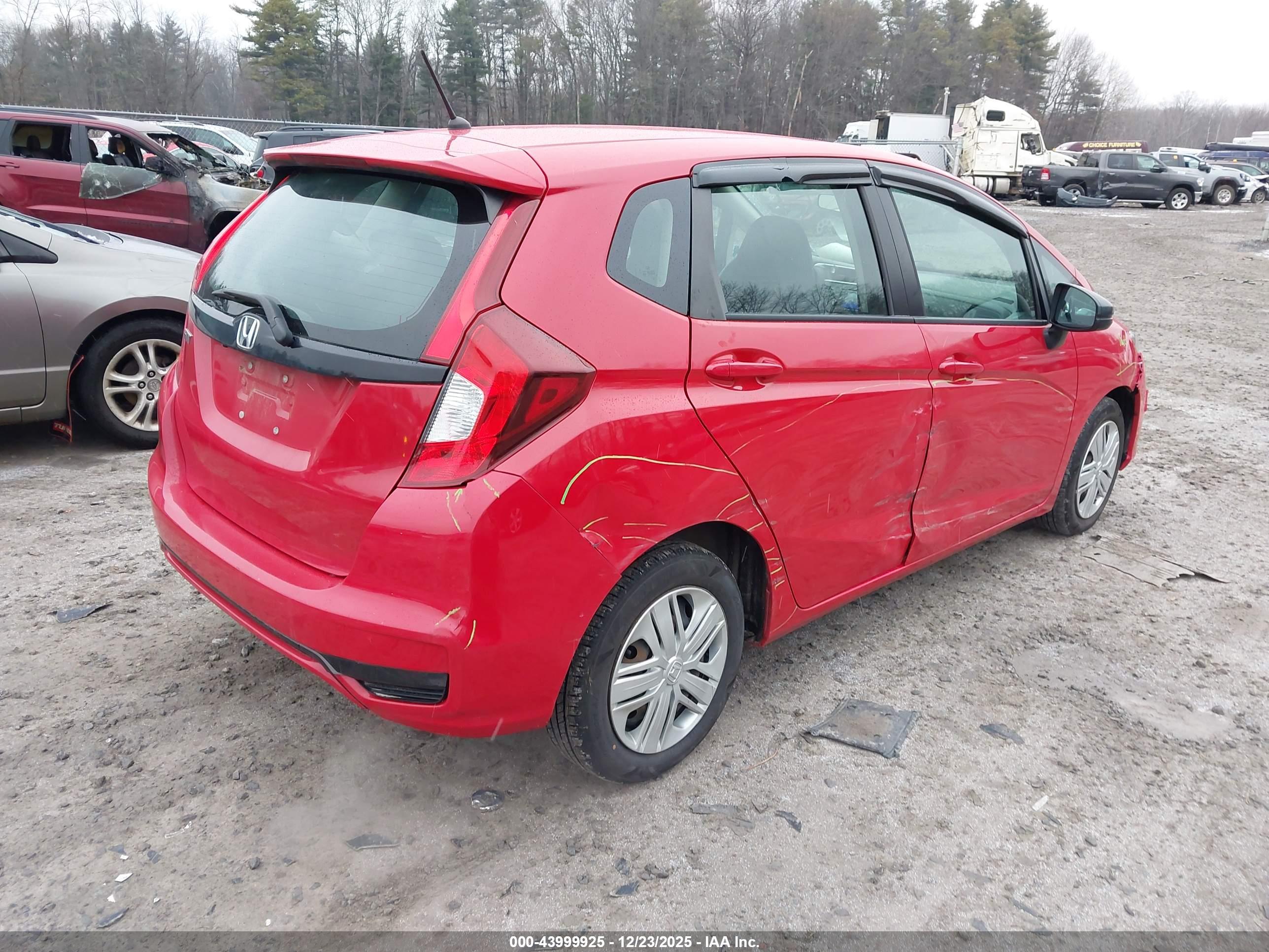HONDA FIT image 4