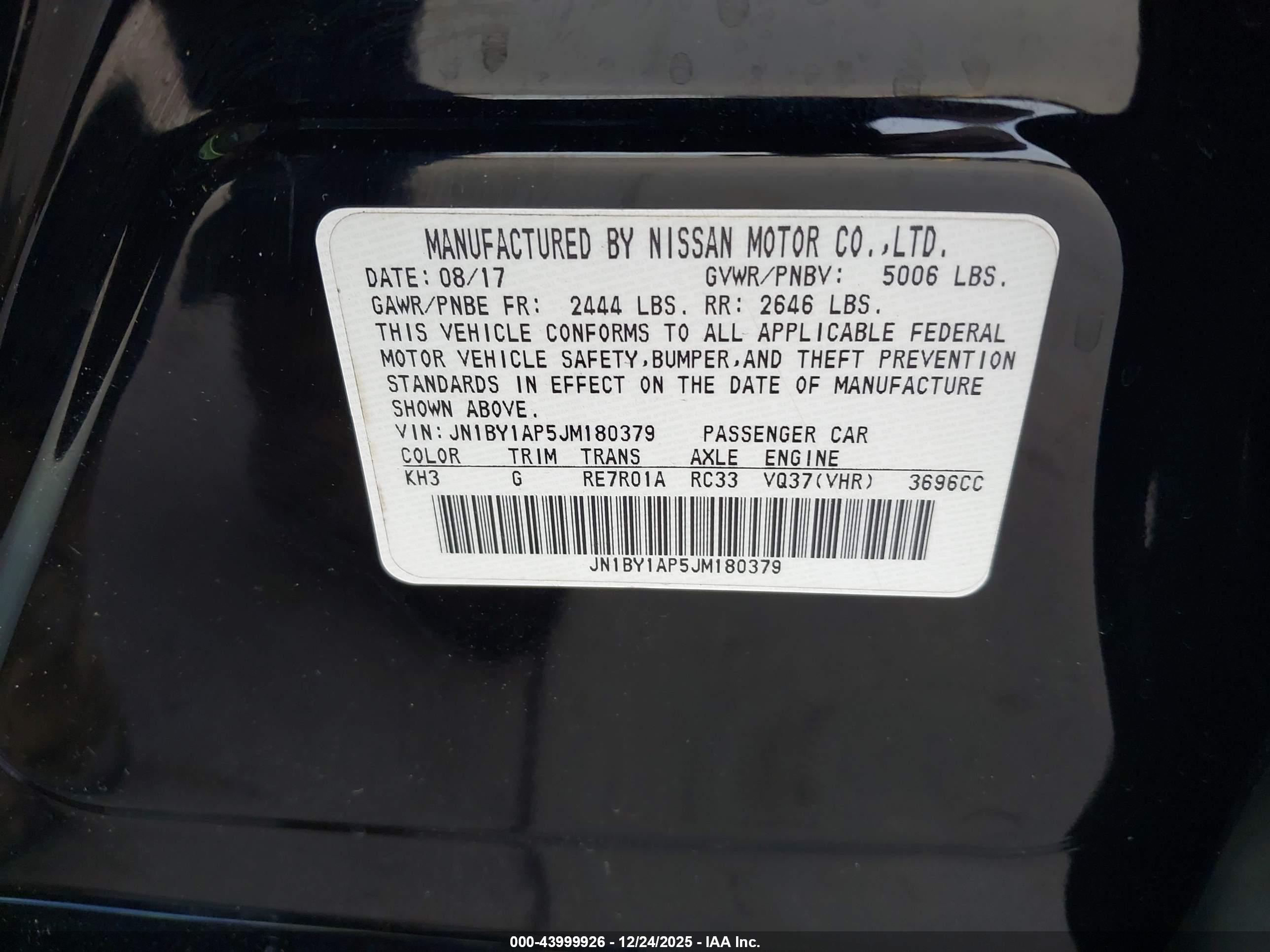 INFINITI Q70 image 9