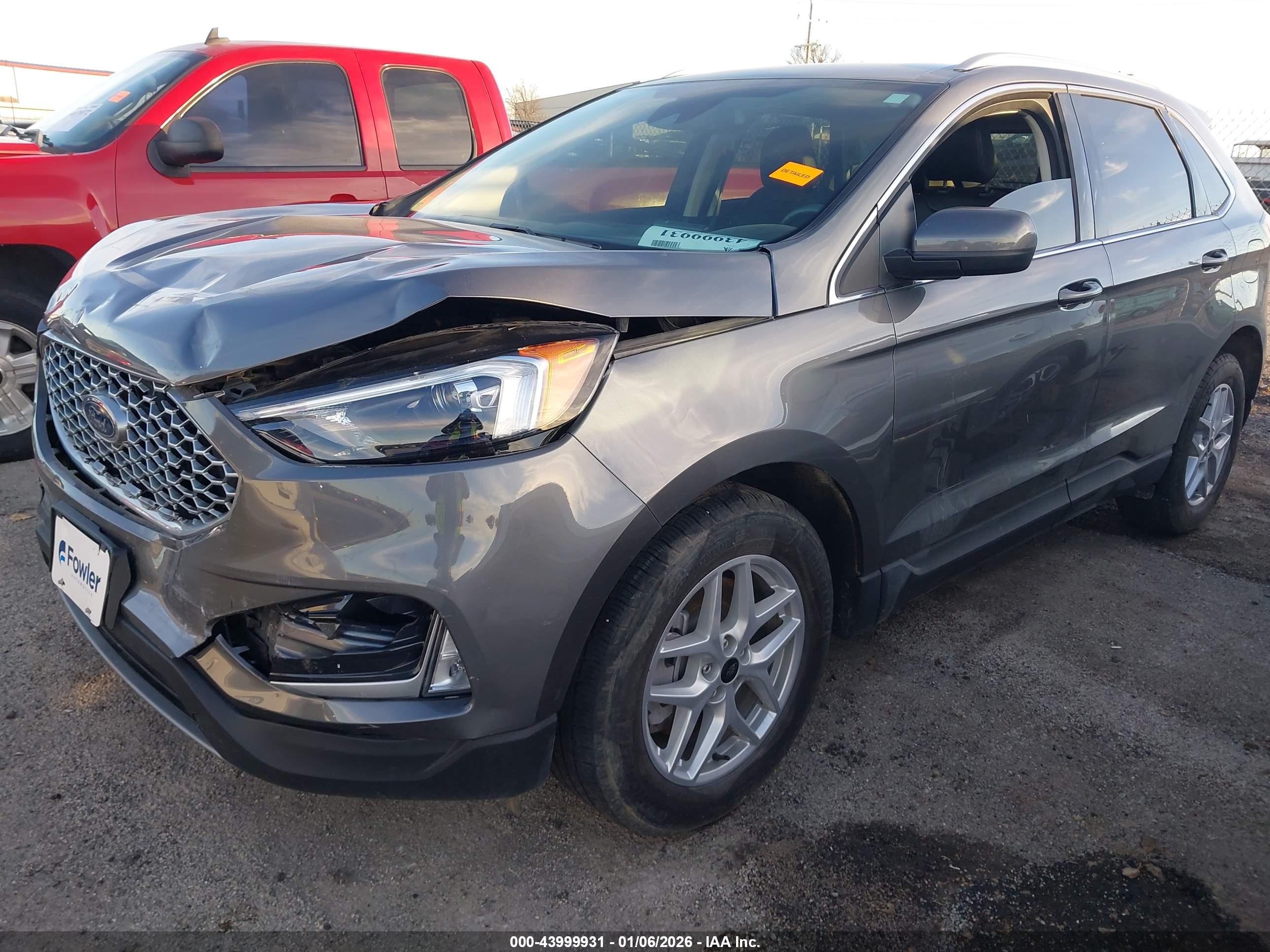 FORD EDGE image 2