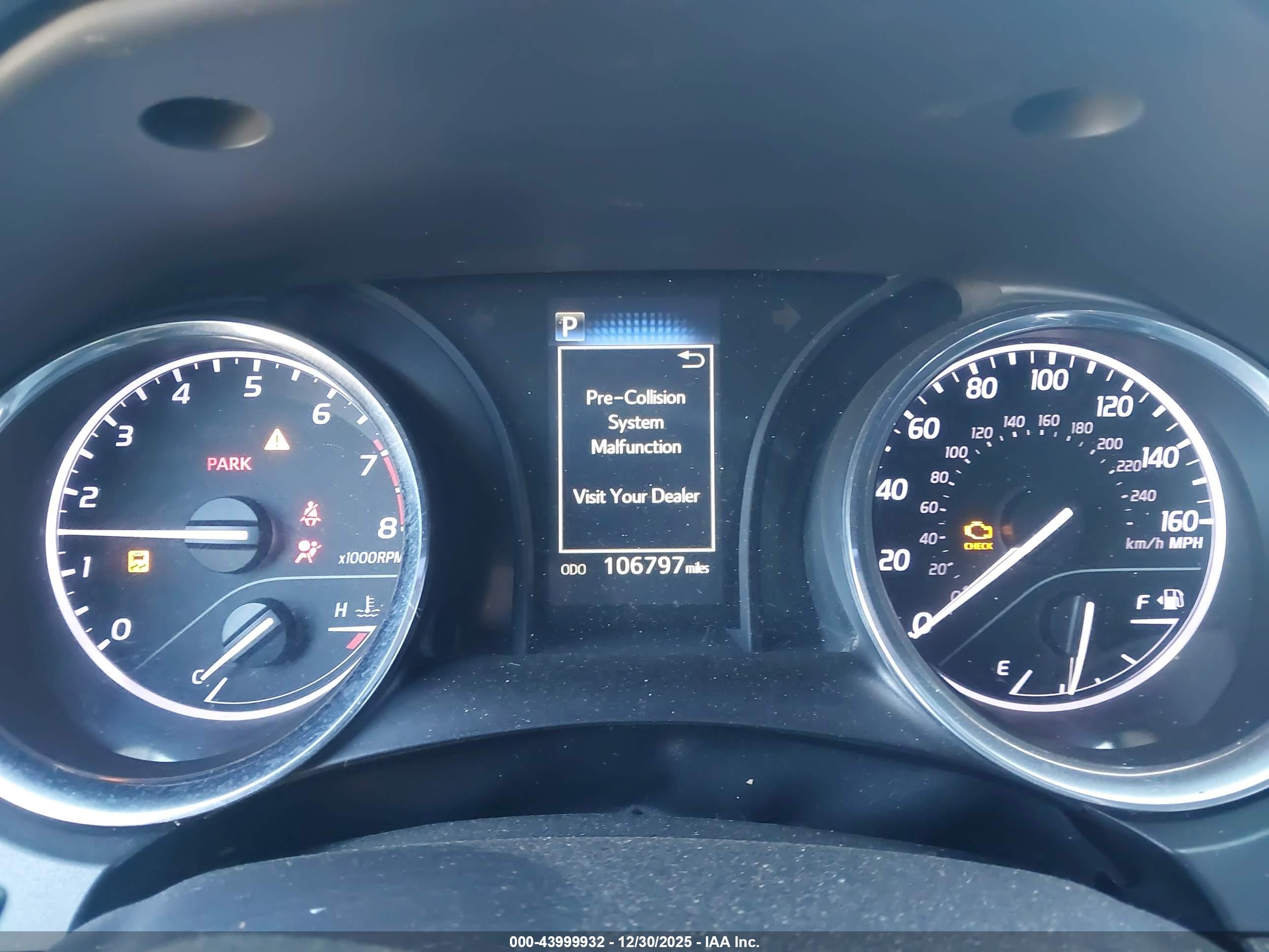 TOYOTA CAMRY image 7