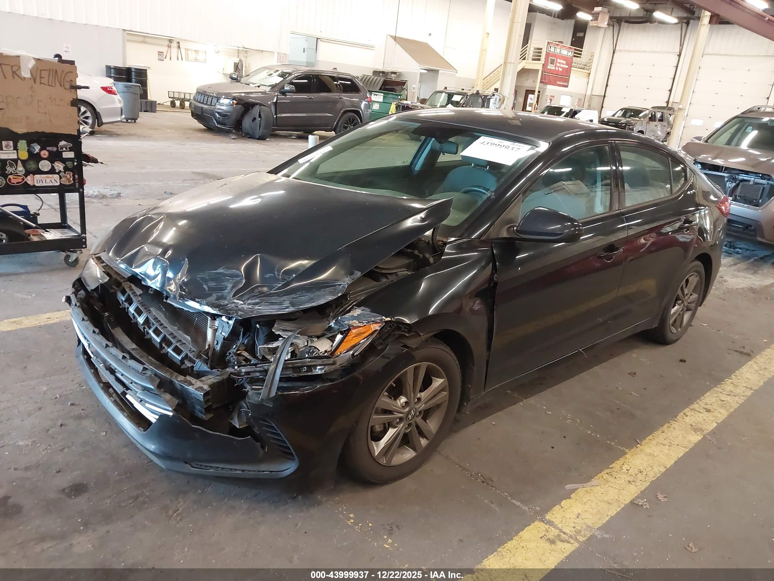 HYUNDAI ELANTRA image 2
