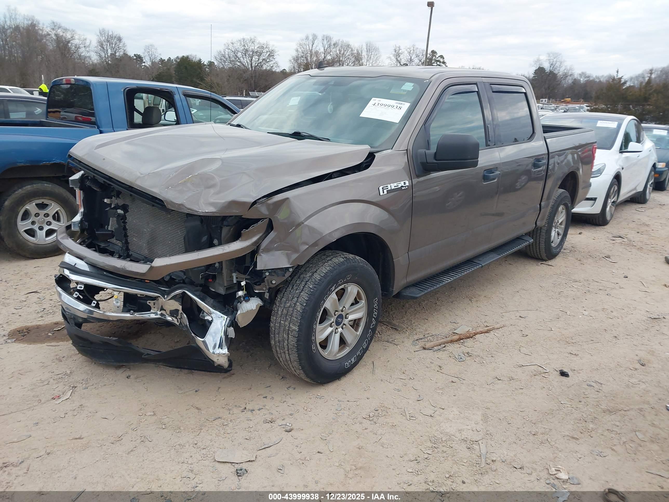FORD F-150 image 2