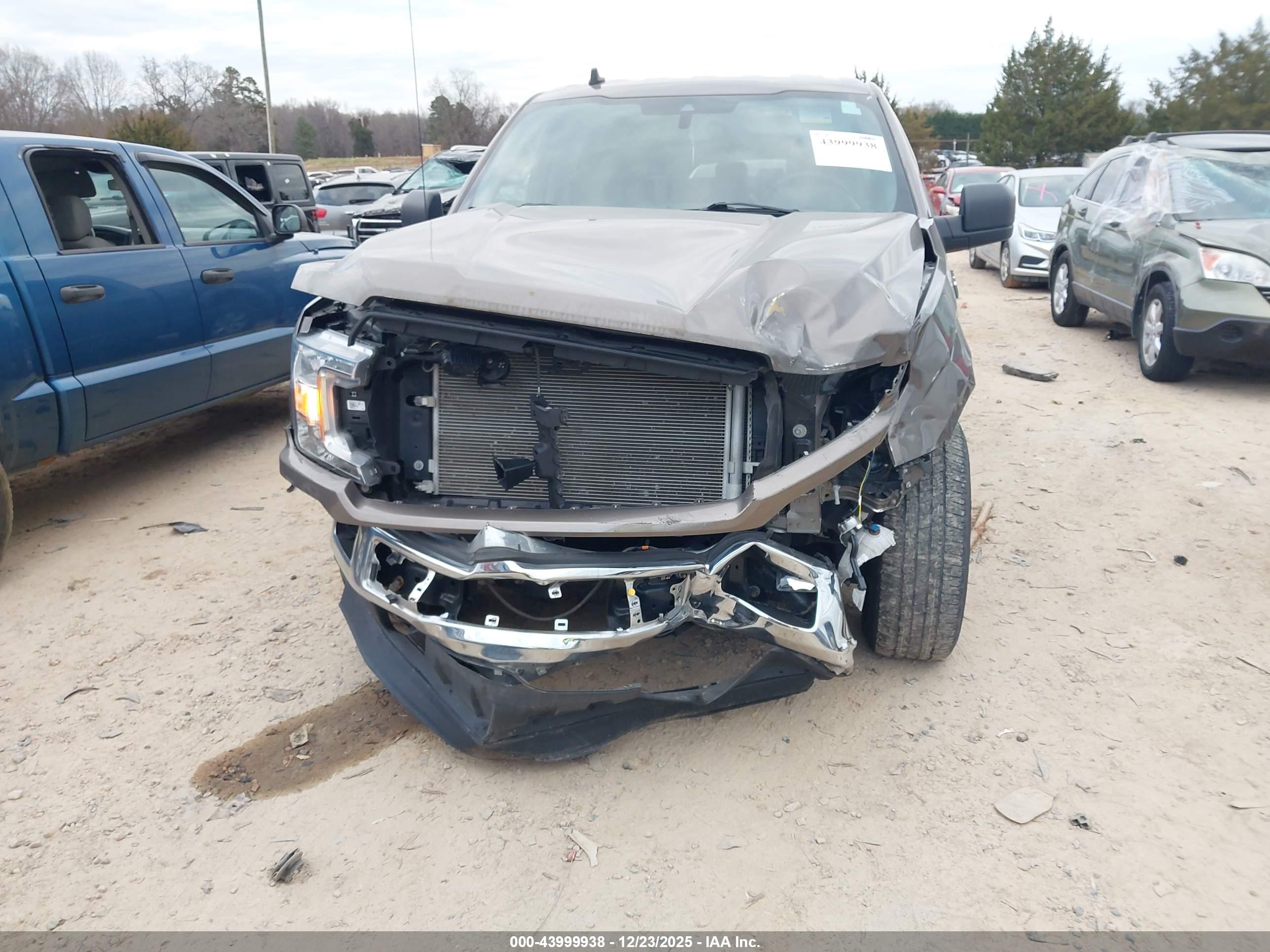 FORD F-150 image 6