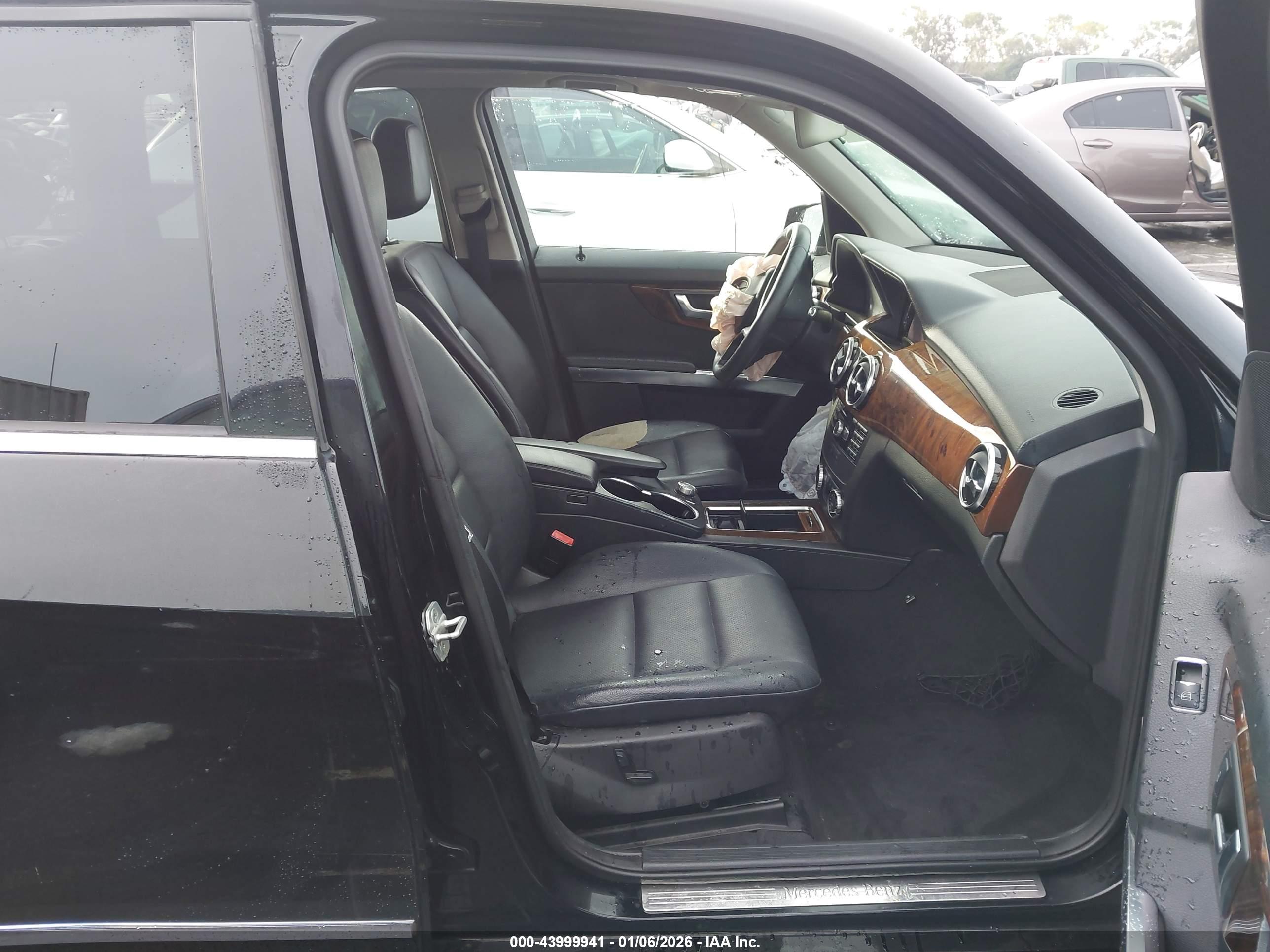 MERCEDES-BENZ GLK image 5