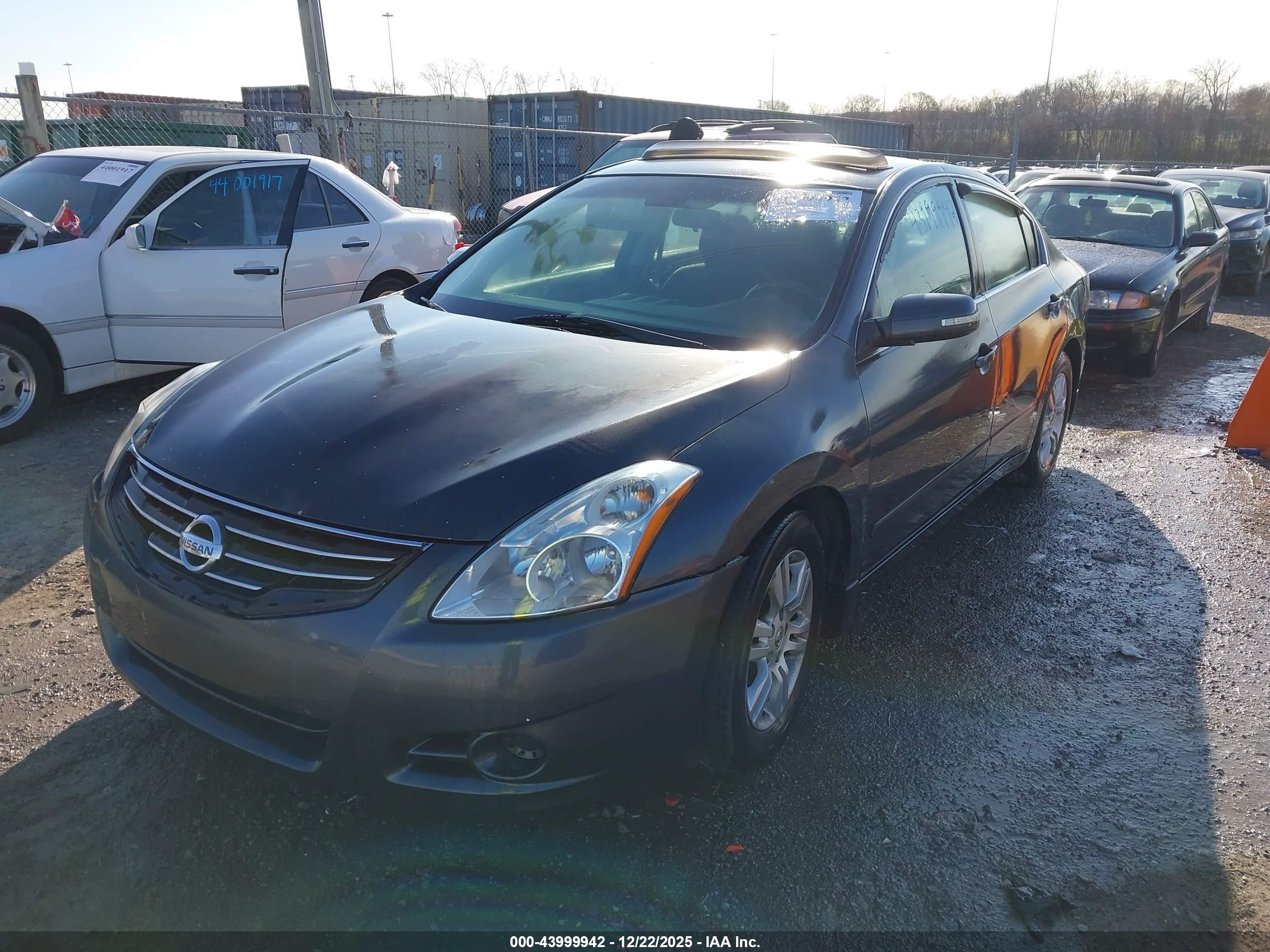 NISSAN ALTIMA image 6