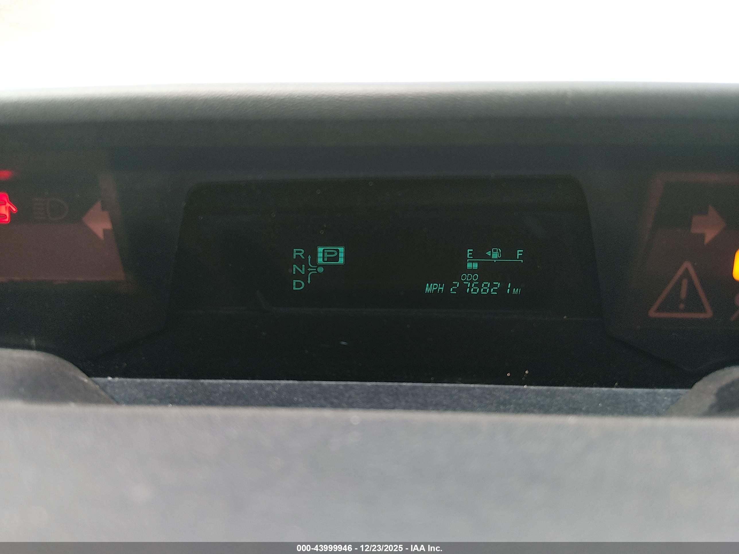 TOYOTA PRIUS image 7