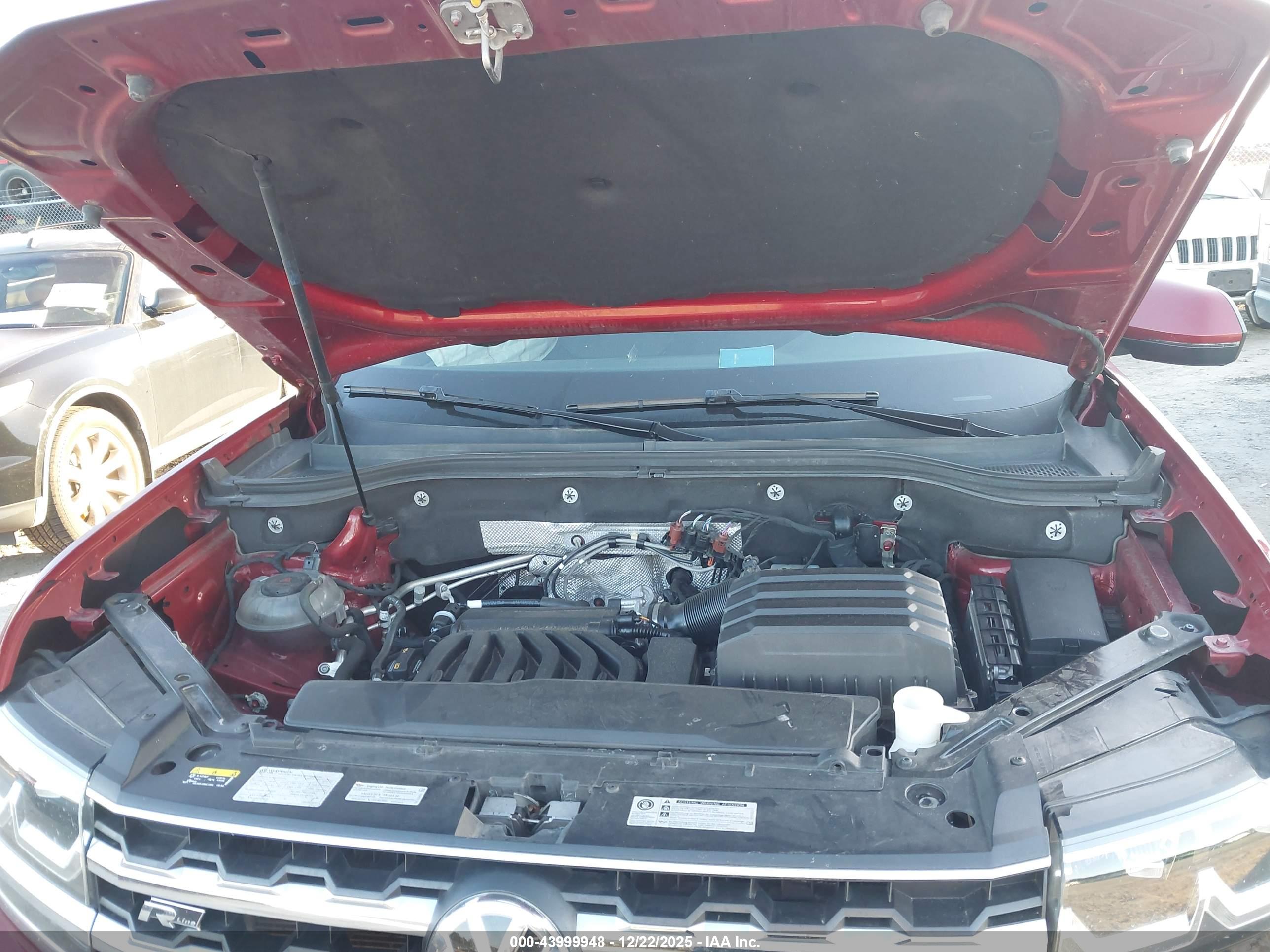 VOLKSWAGEN ATLAS image 10