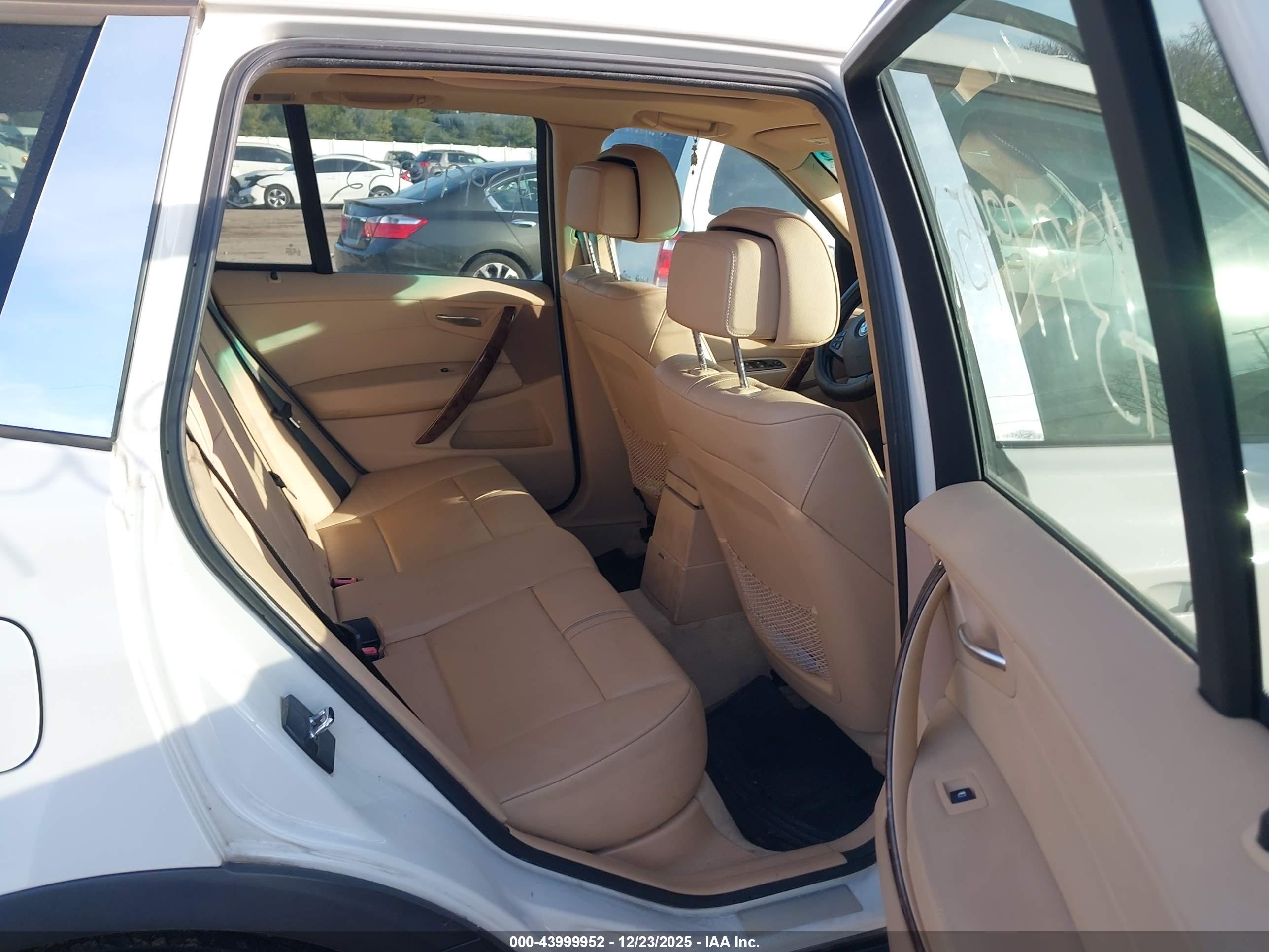 BMW X3 image 8