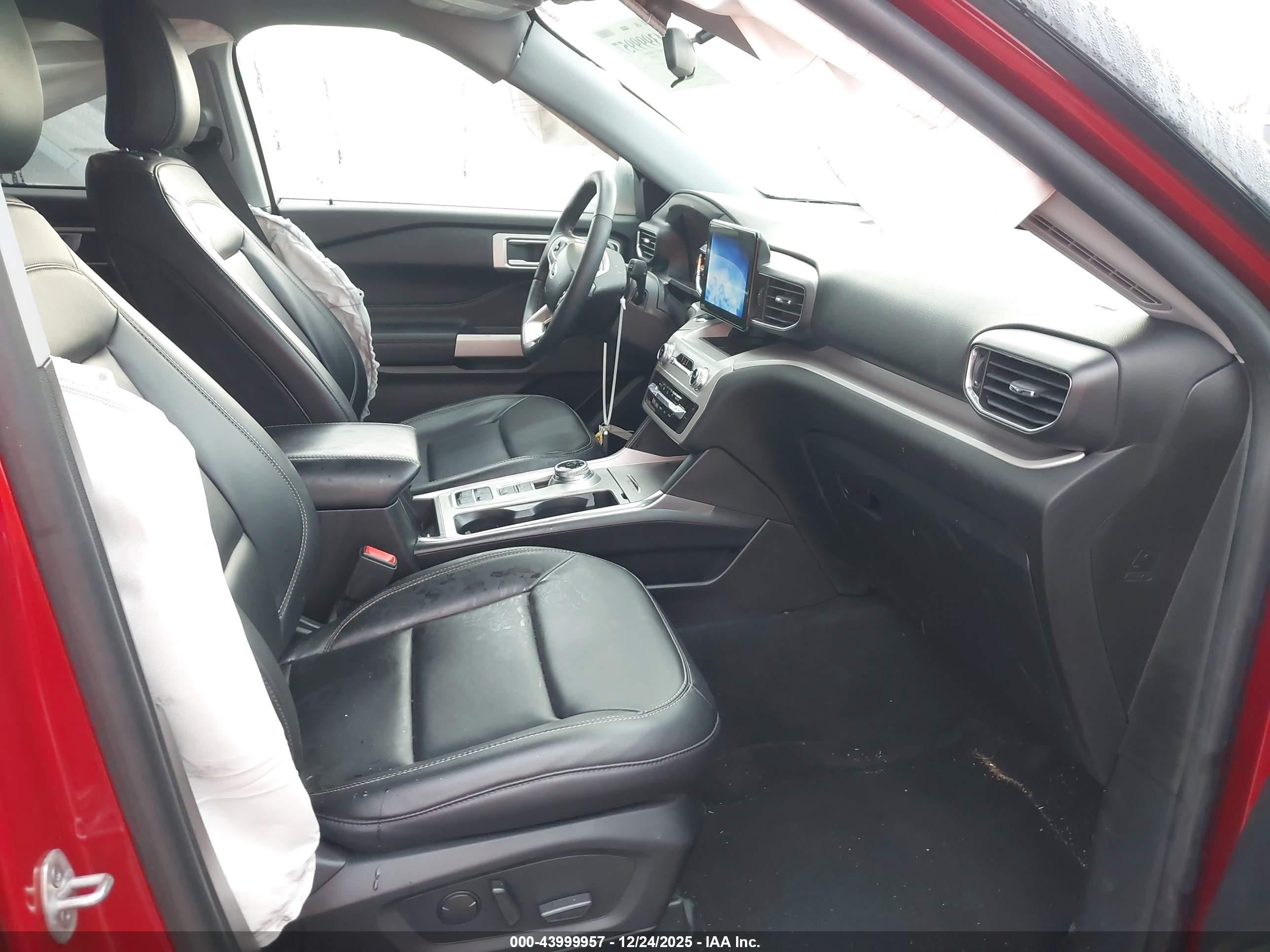 FORD EXPLORER image 5
