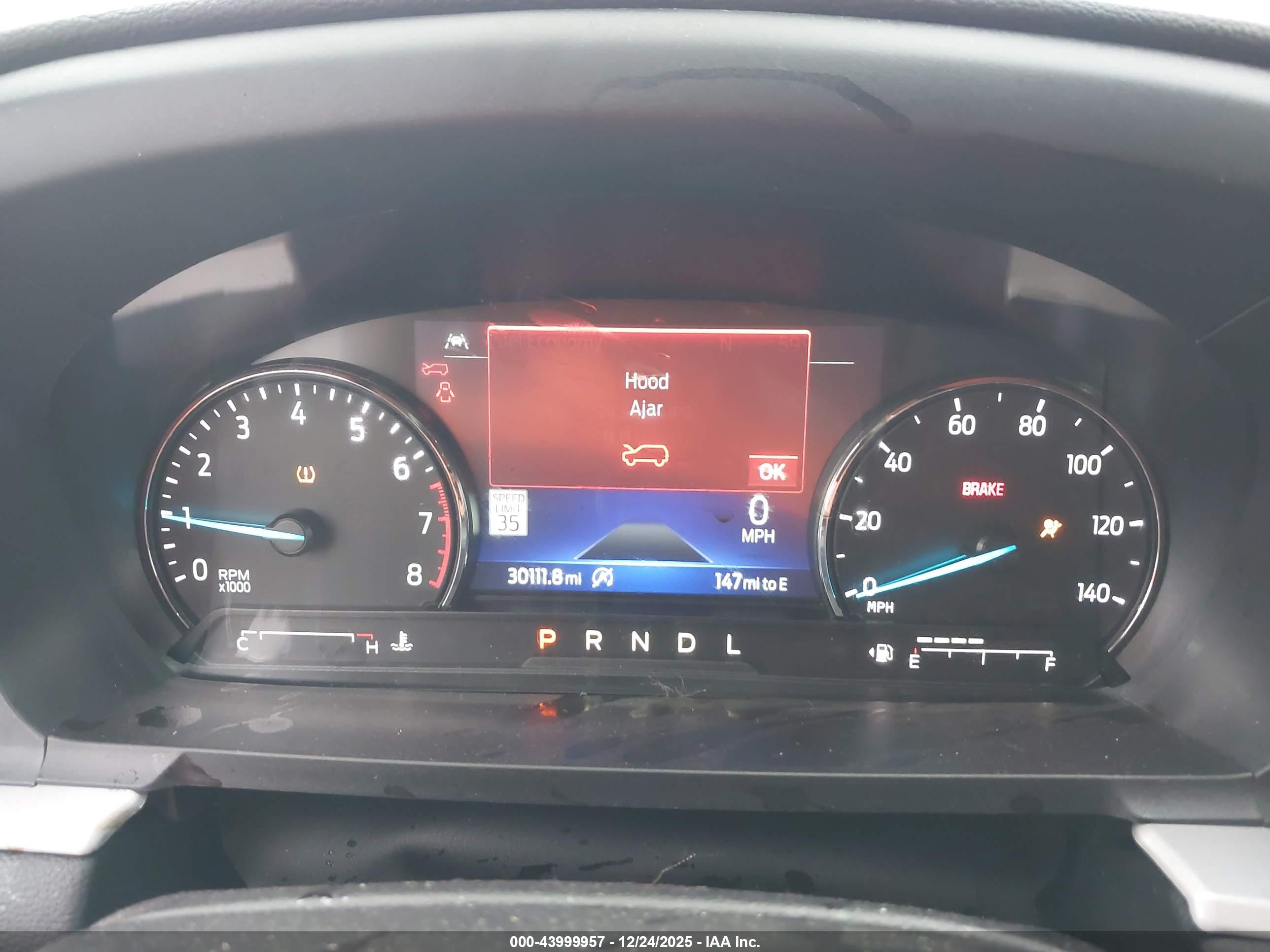 FORD EXPLORER image 7