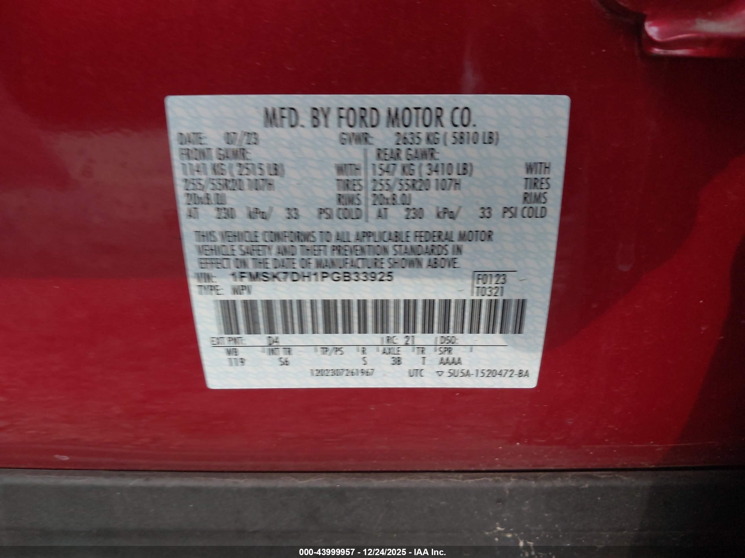 FORD EXPLORER image 9