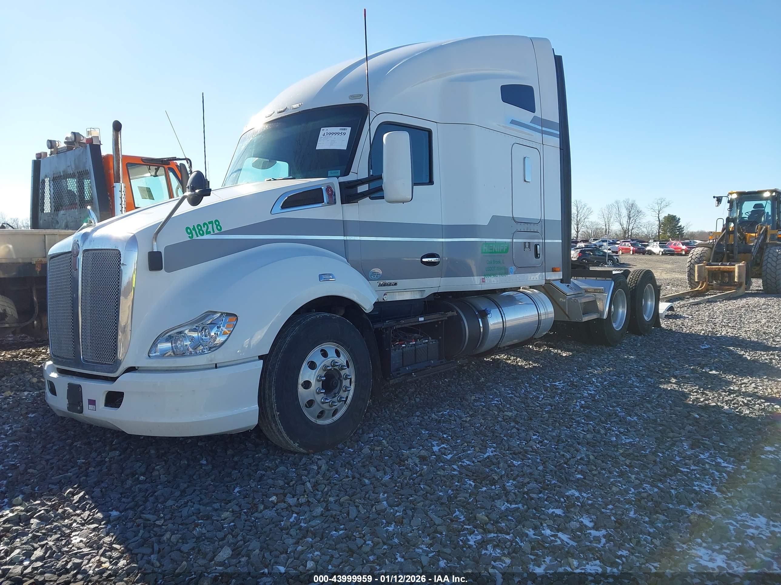 KENWORTH T680 image 2