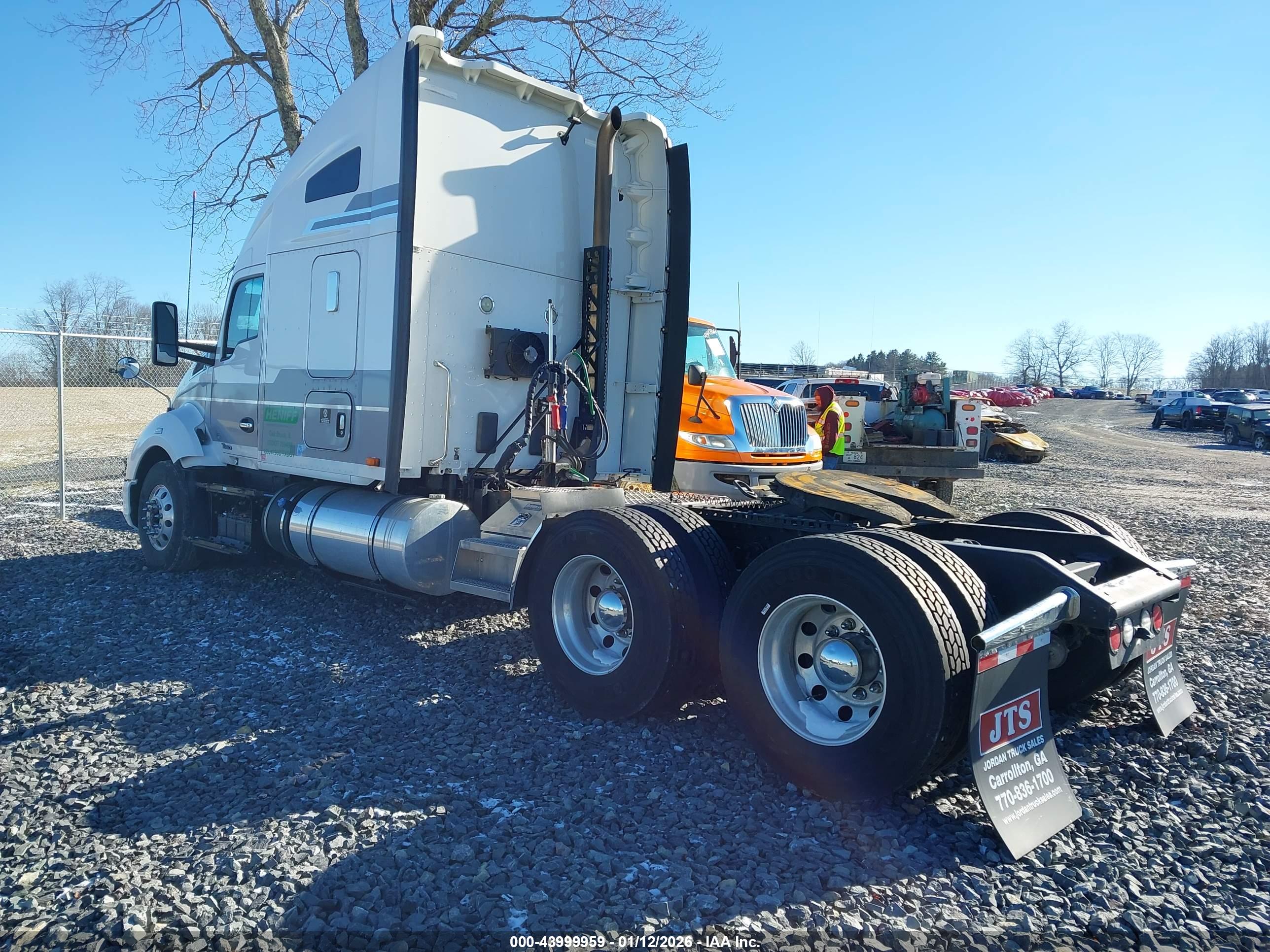 KENWORTH T680 image 3