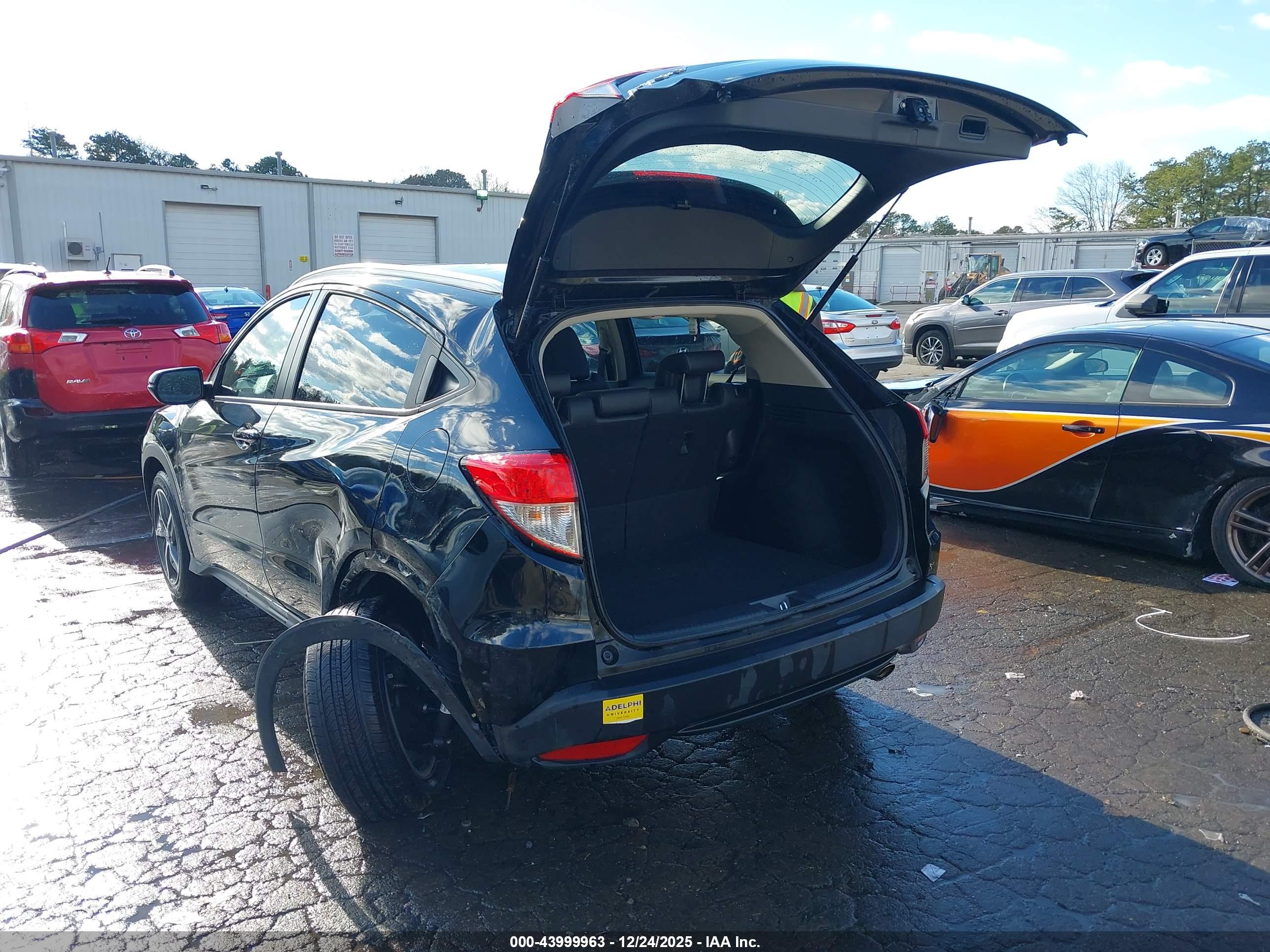 HONDA HR-V image 3