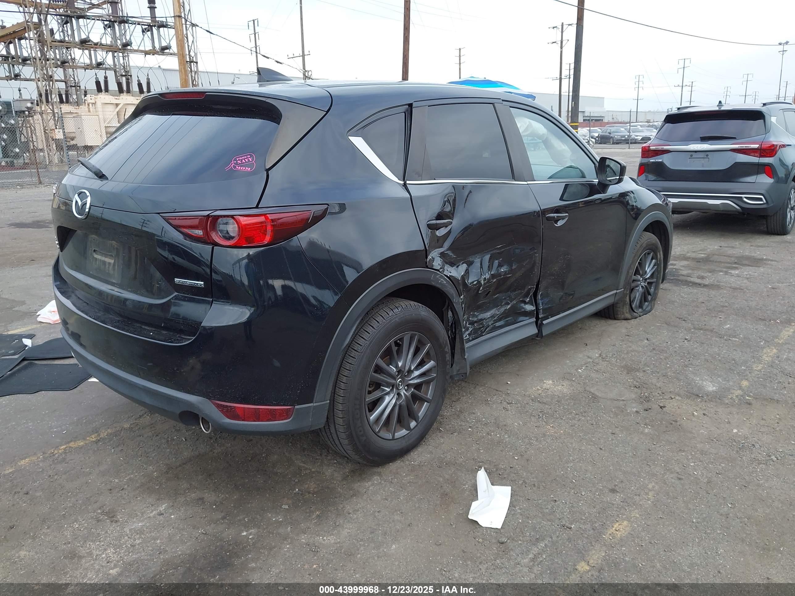 MAZDA CX-5 image 4