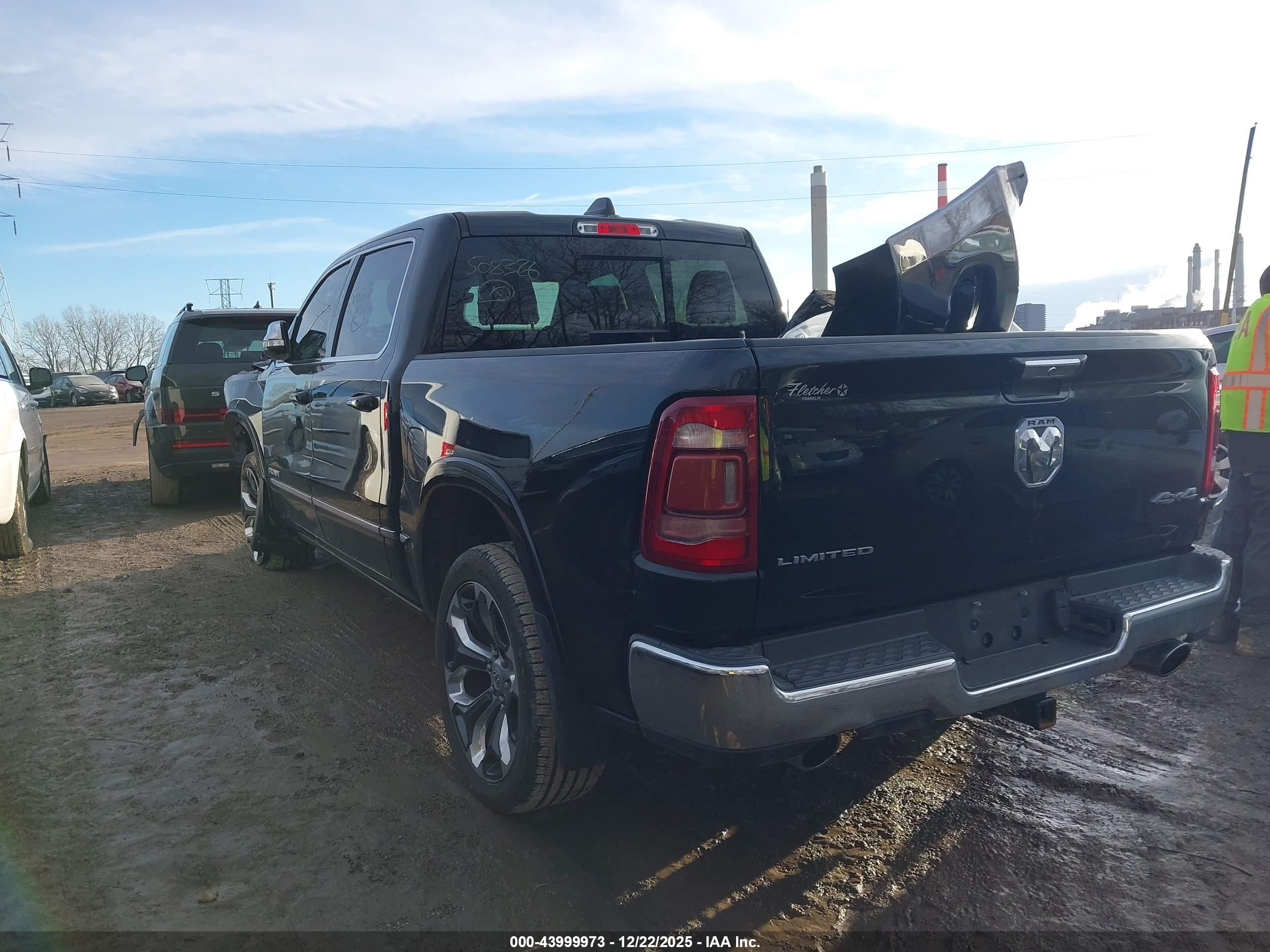 RAM 1500 image 3