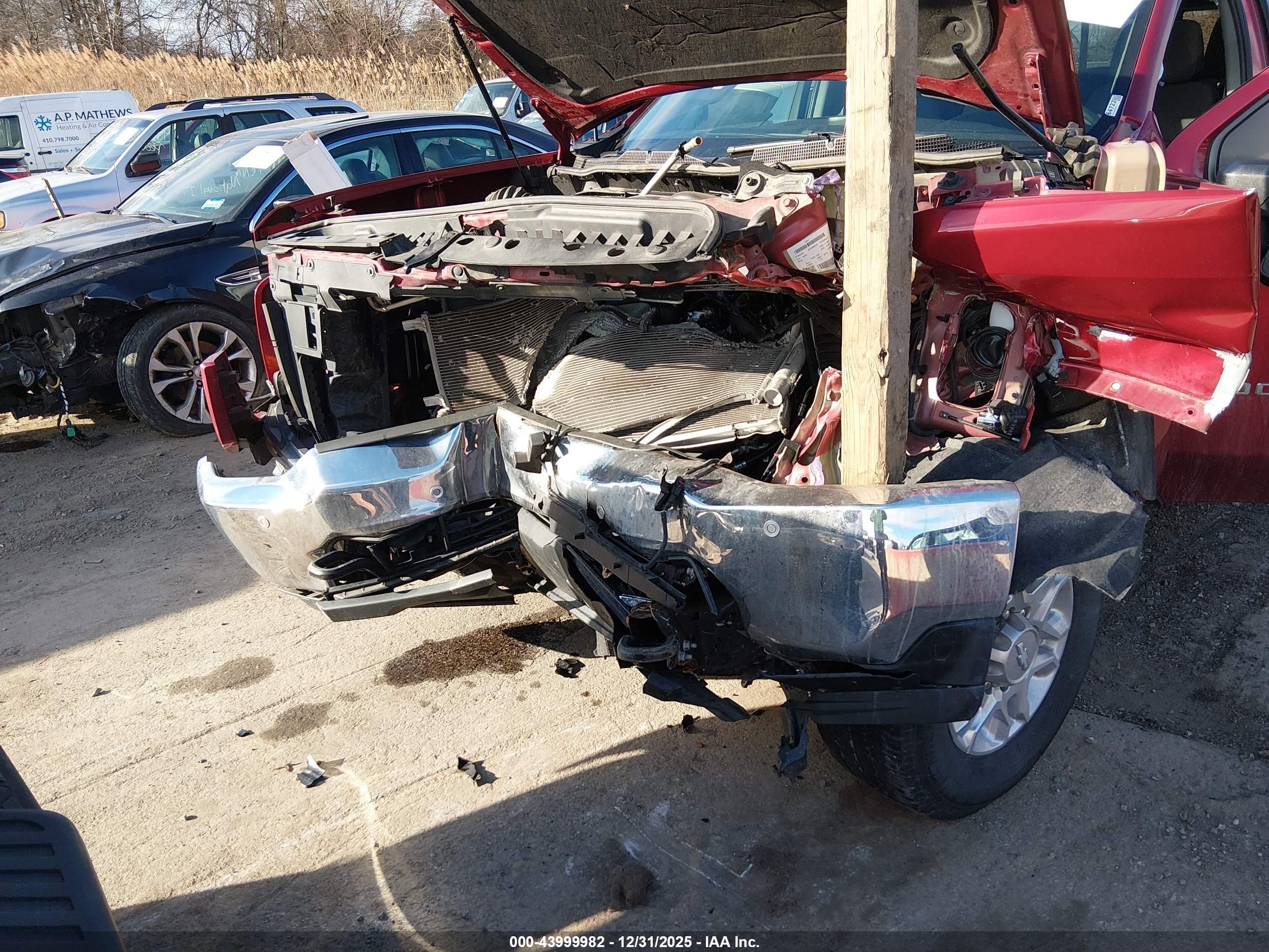 CHEVROLET SILVERADO image 6