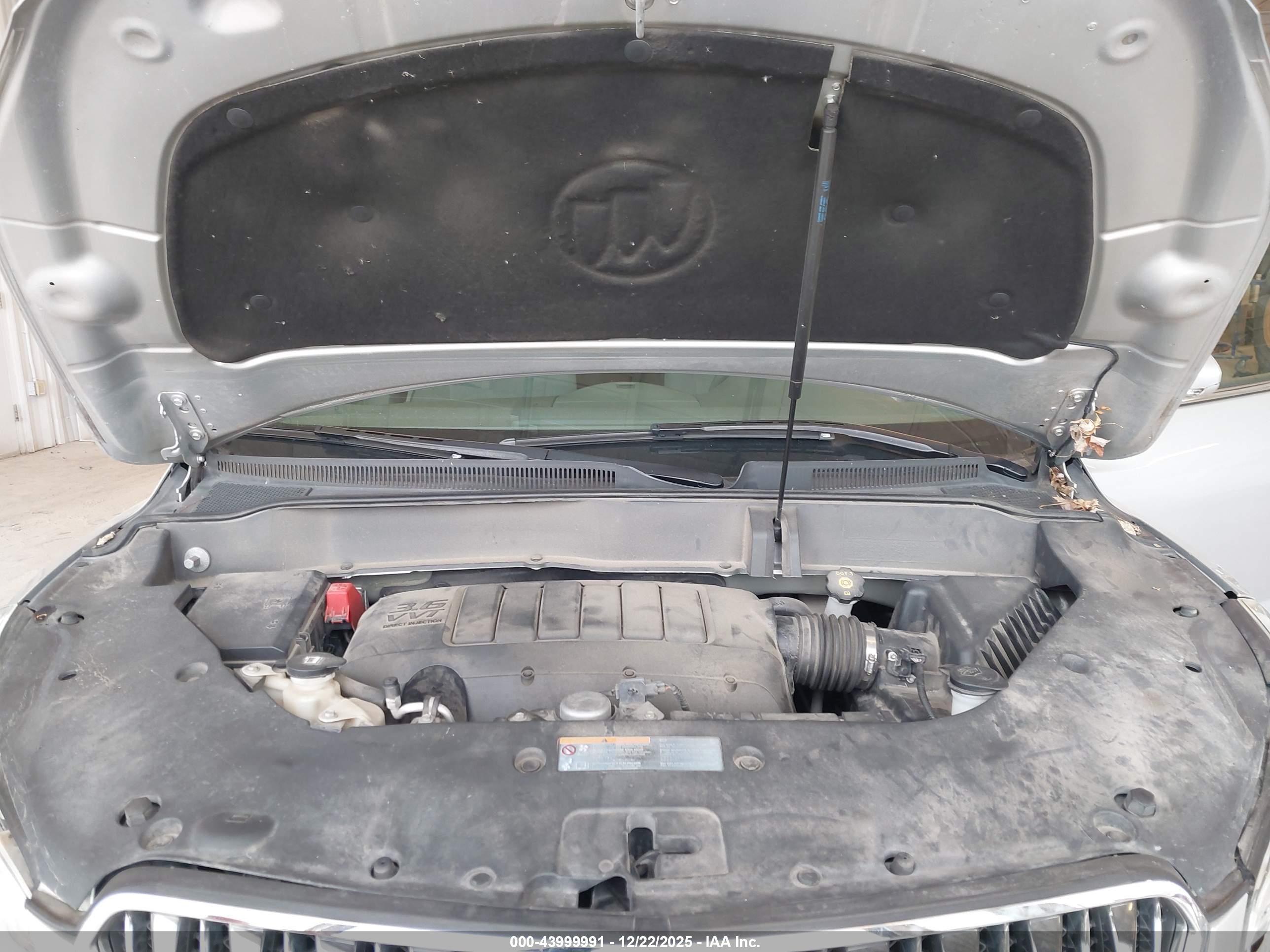 BUICK ENCLAVE image 10