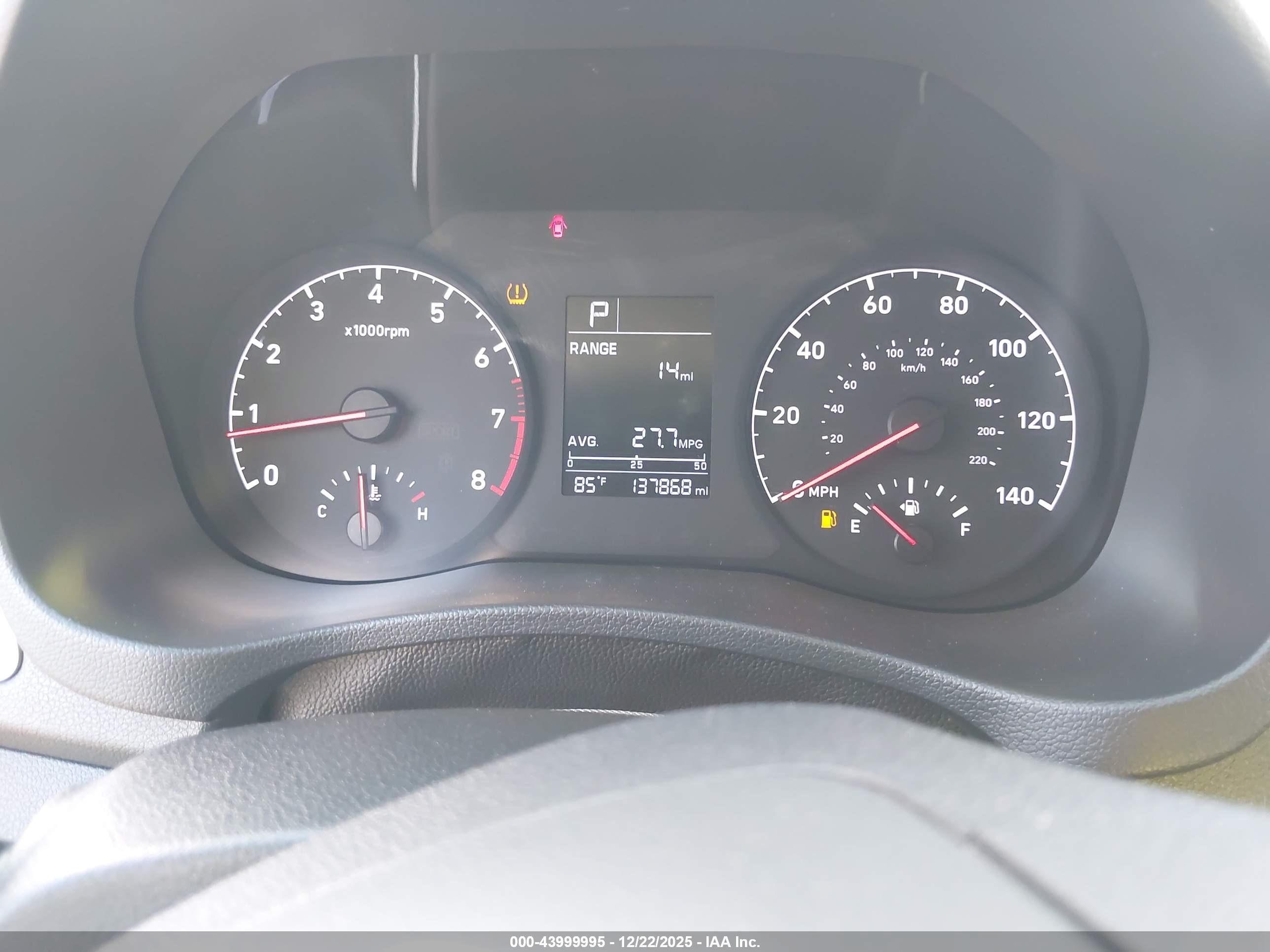 HYUNDAI ACCENT image 7