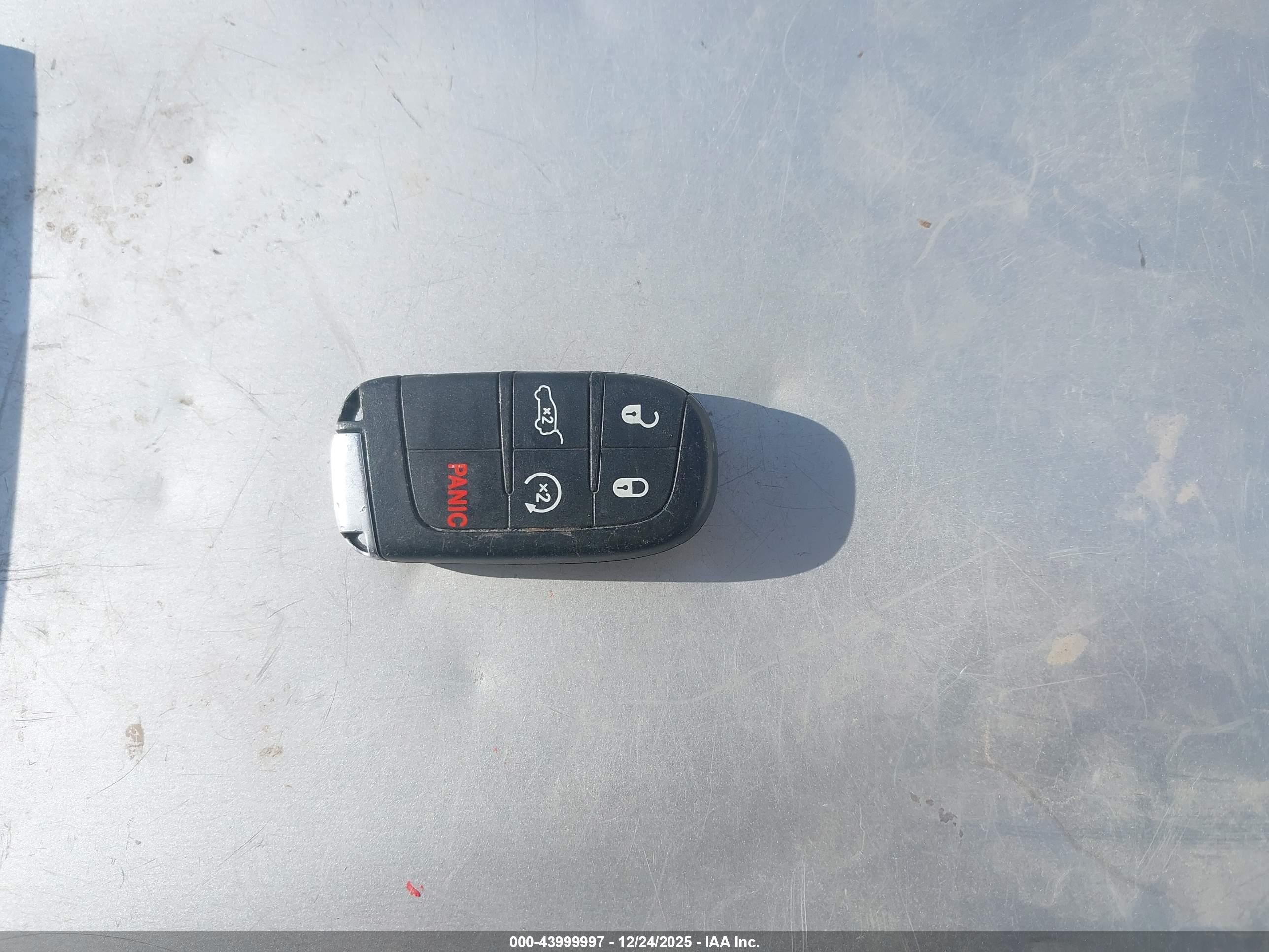 JEEP GRAND image 11