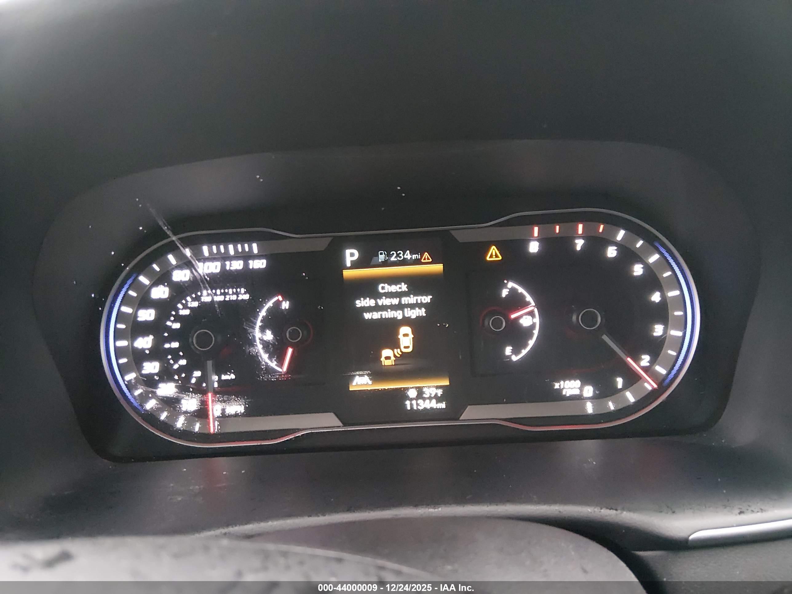 HYUNDAI SANTA image 7