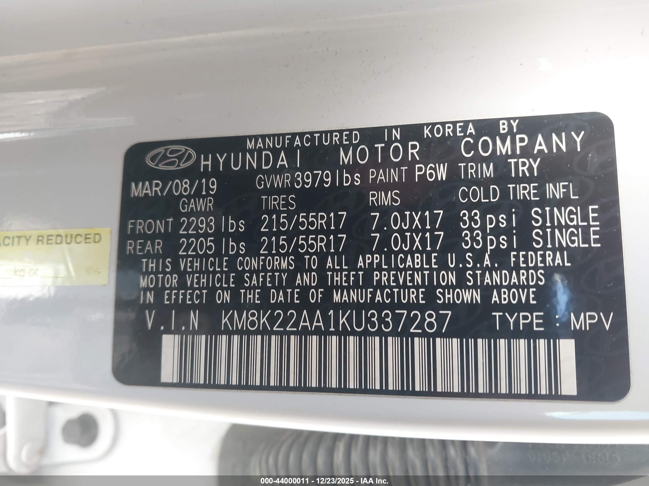 HYUNDAI KONA image 9