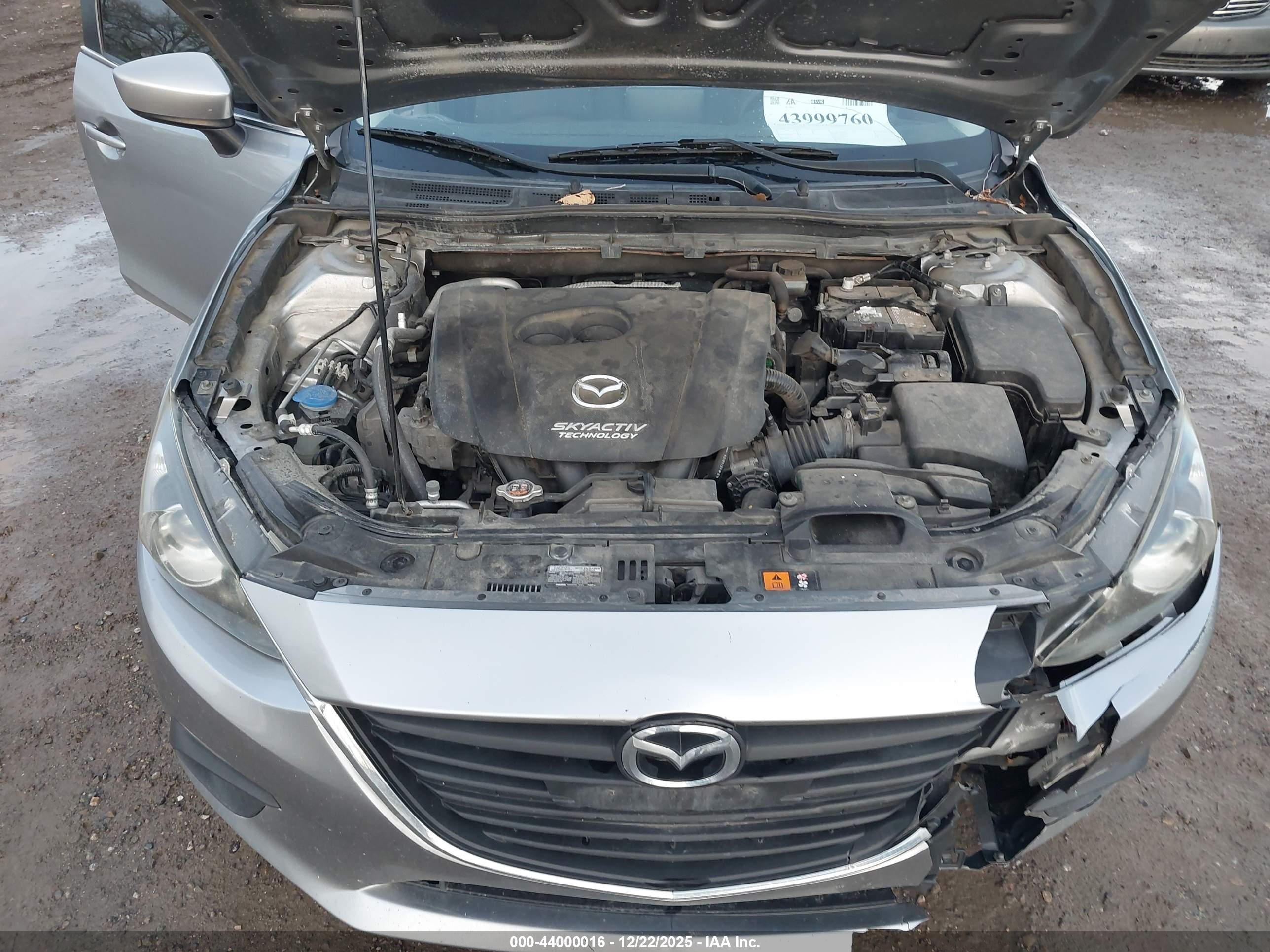 MAZDA MAZDA3 image 10